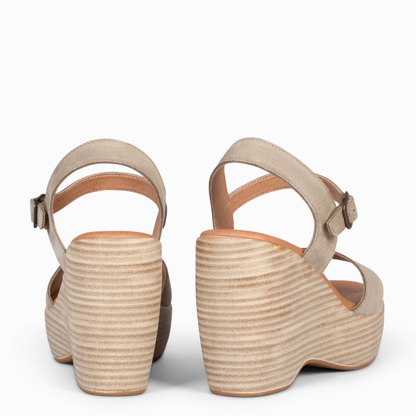 SIDNEY – Sandalias con cuña de madera TAUPE