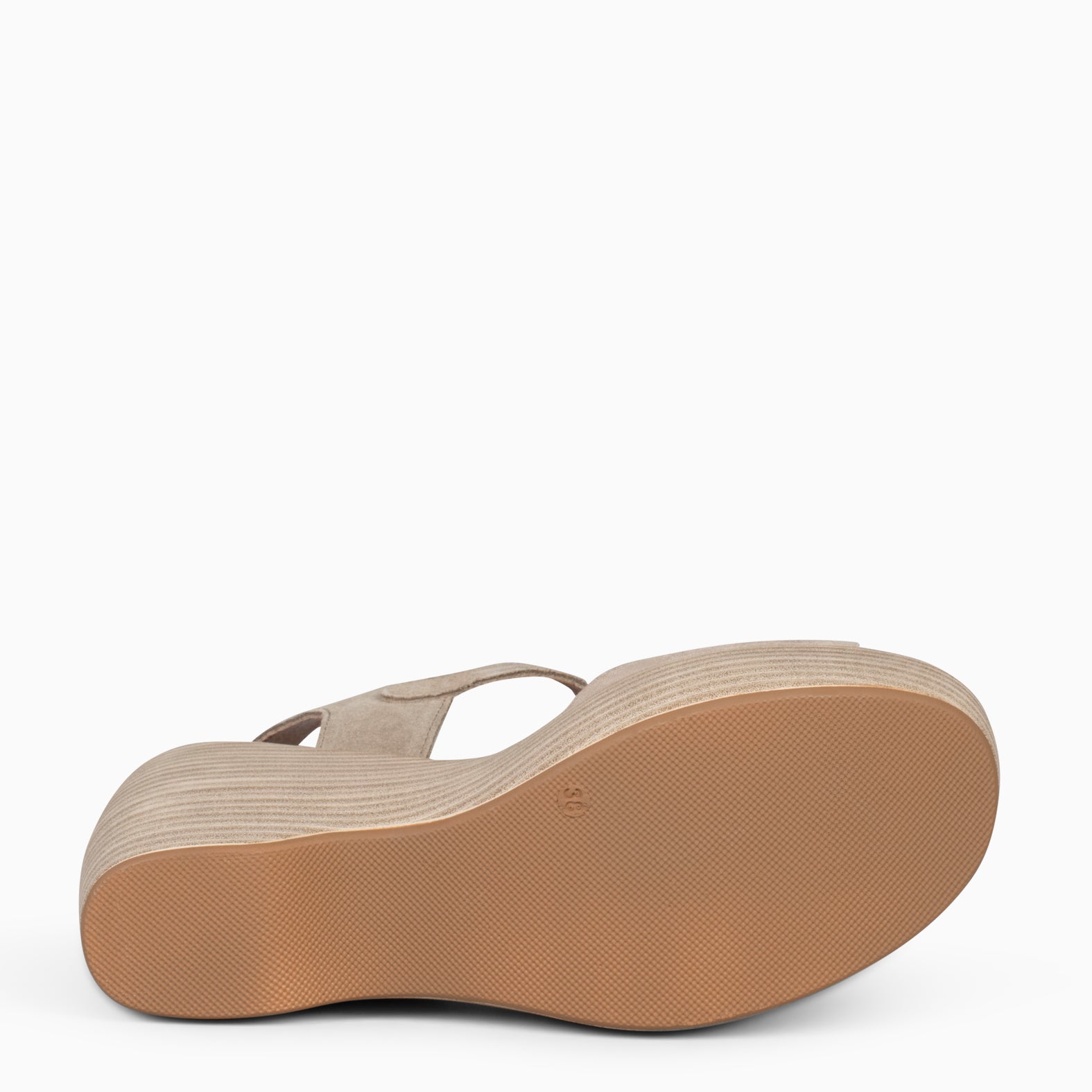 SIDNEY – Sandalias con cuña de madera TAUPE
