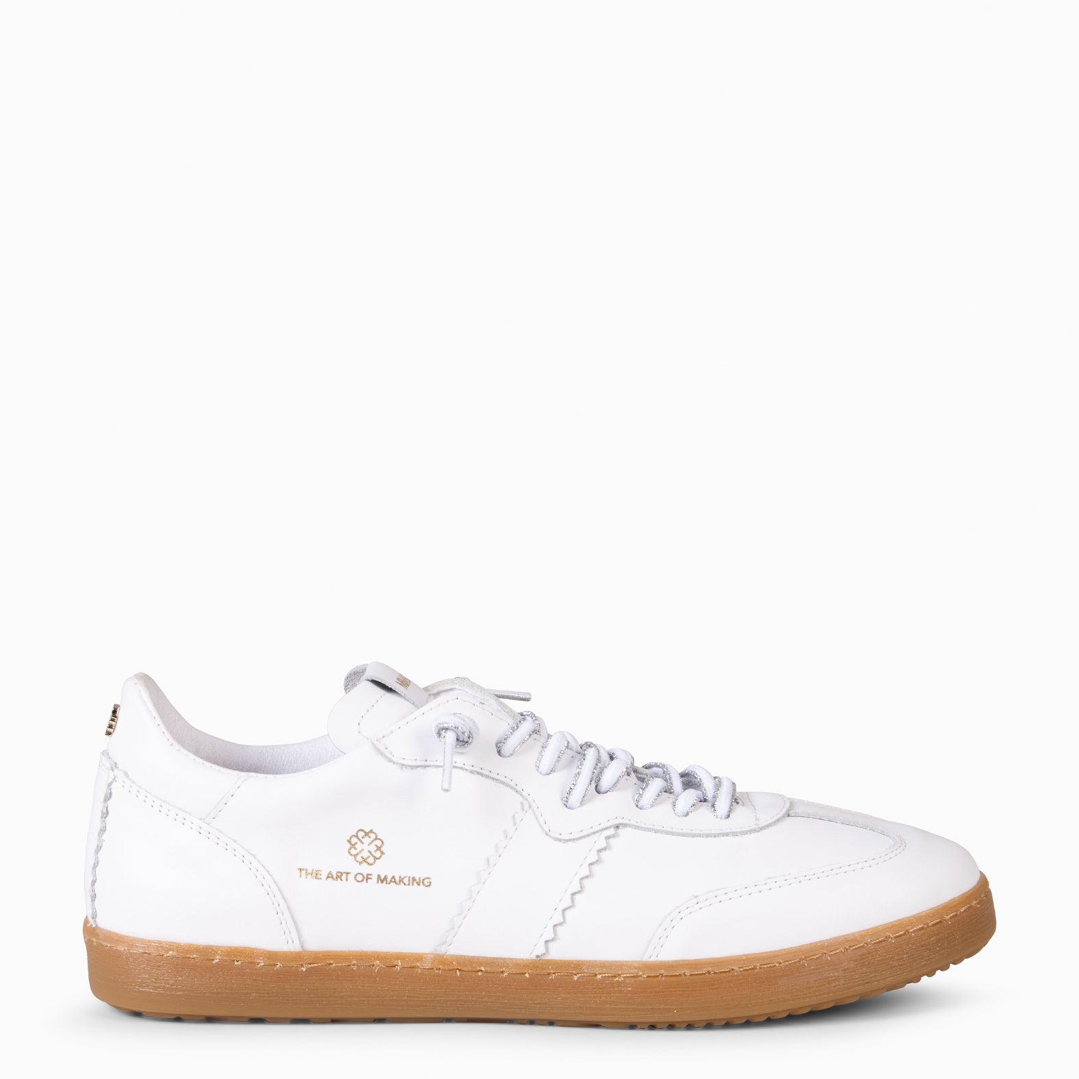 STÜDIO 01 - DEPORTIVOS BLANCO - miMaO ®