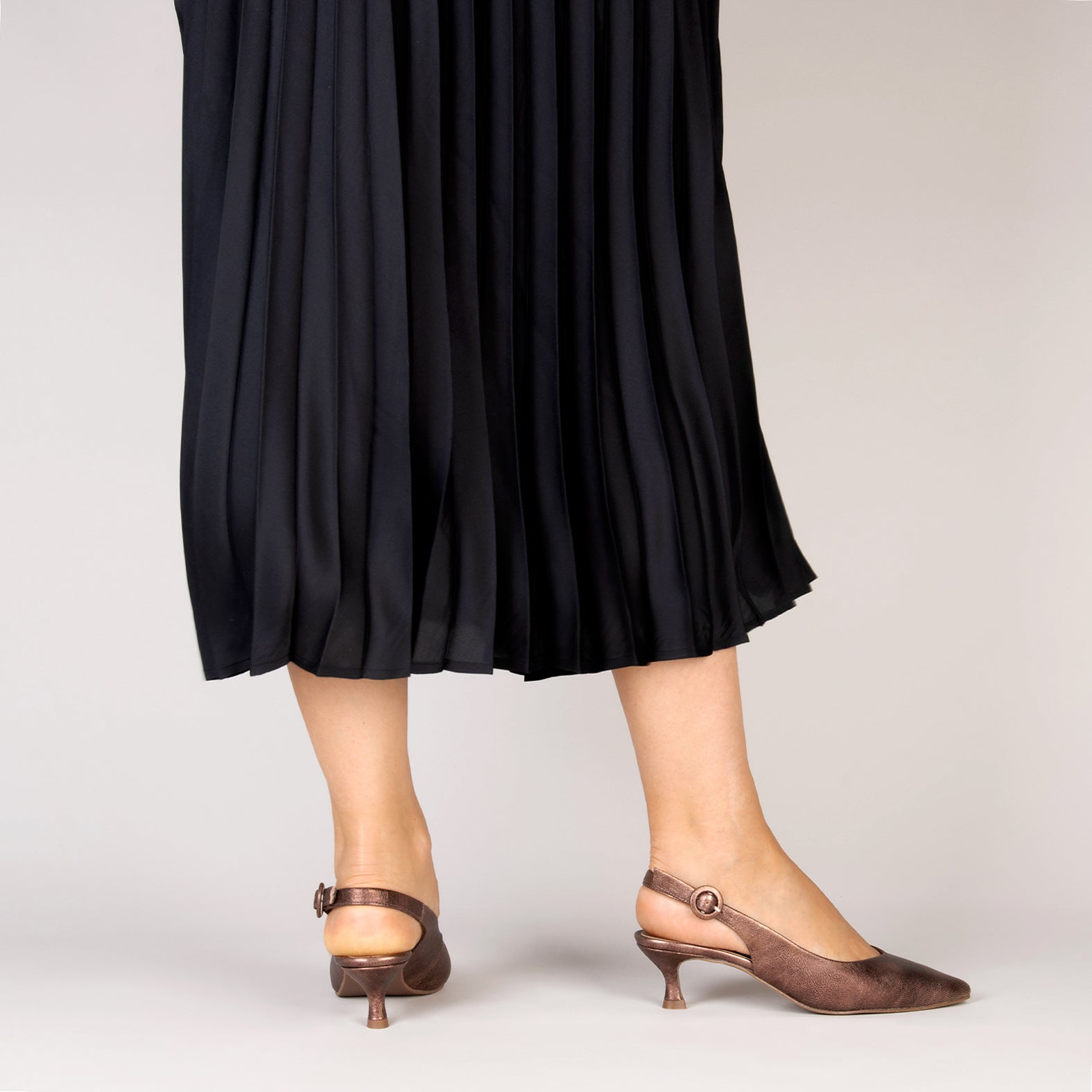 CARMEN – Slingbacks à petit talon kitten BRONZE