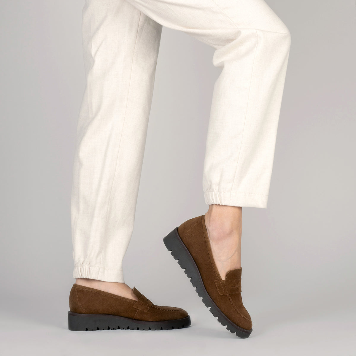 DAFNE - Mocasín con cuña CAMEL