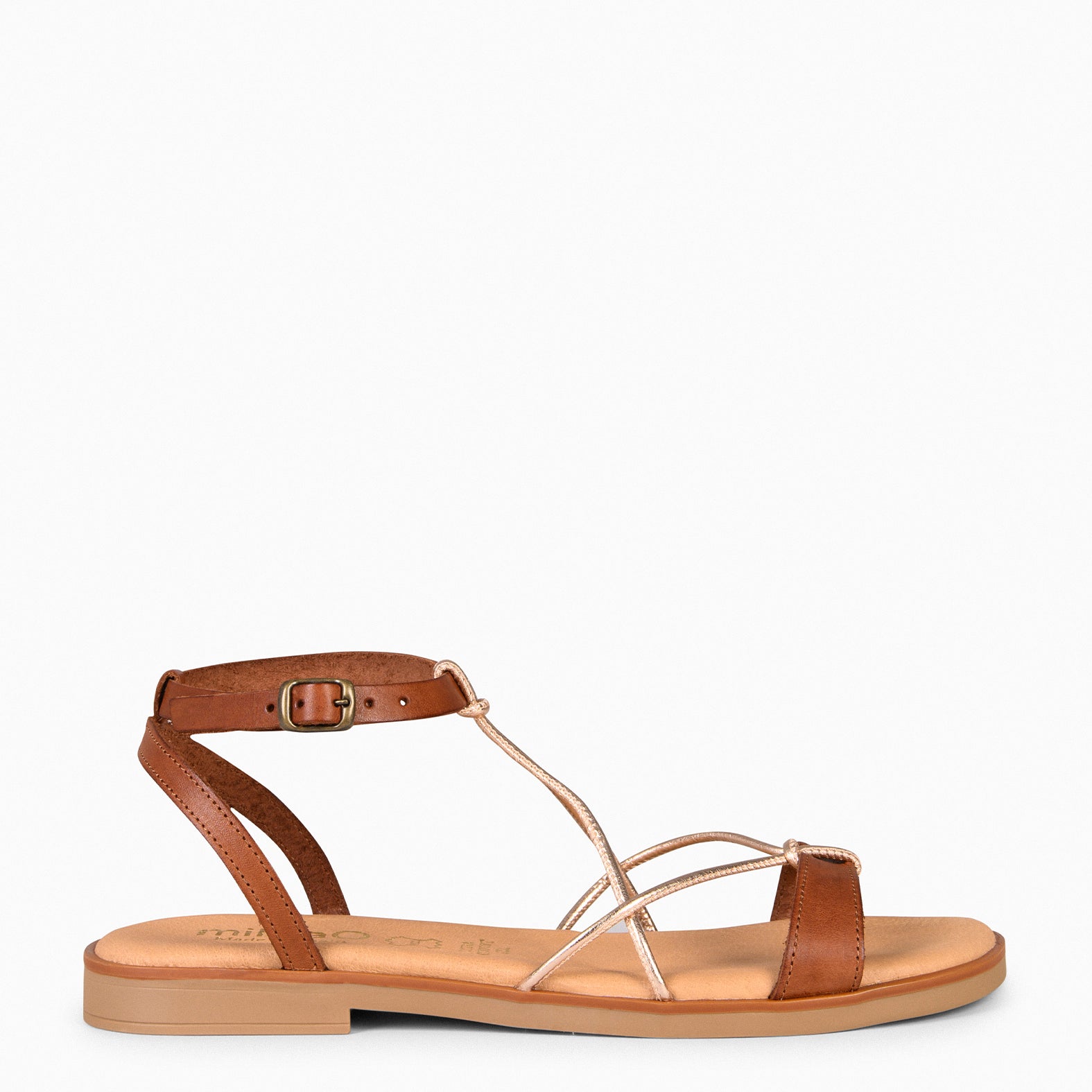 AMONET – Sandalias planas elegantes CAMEL