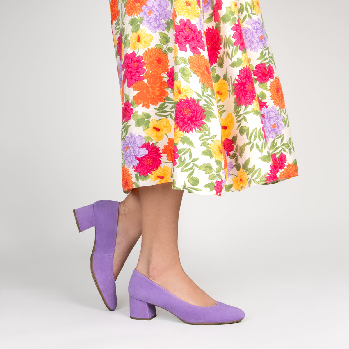 URBAN ROUND – PURPLE suede leather low heels