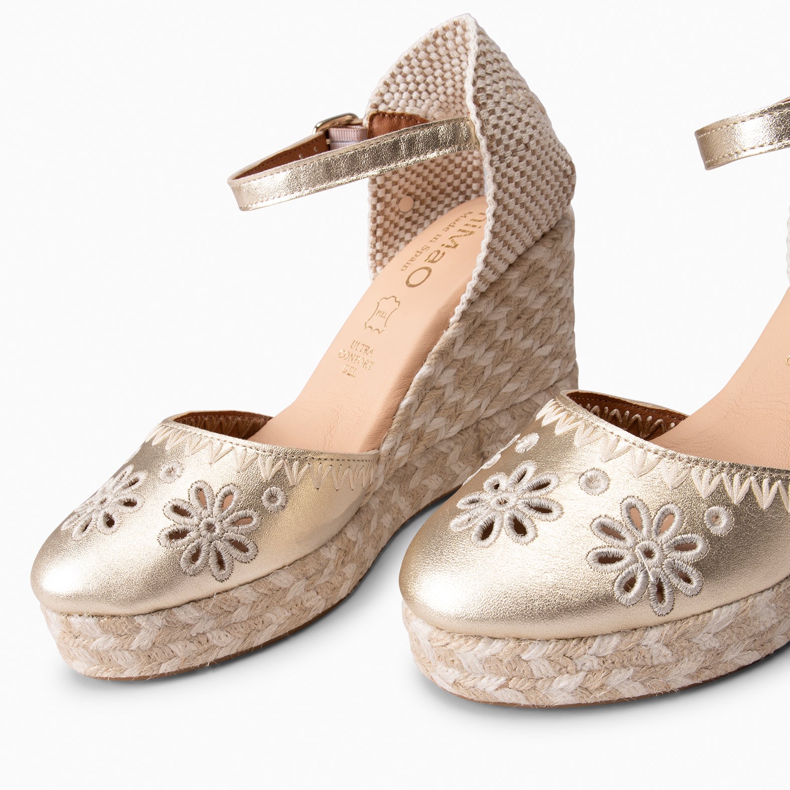 CASARES - Espadrilles en cuir brodé DORÉ