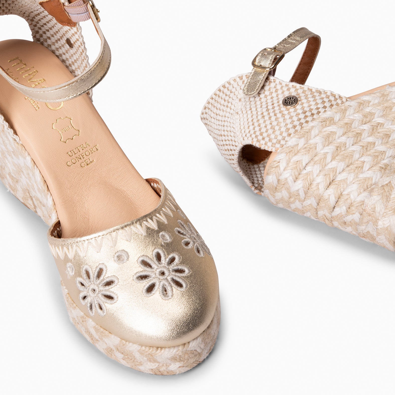 CASARES - Espadrilles en cuir brodé DORÉ