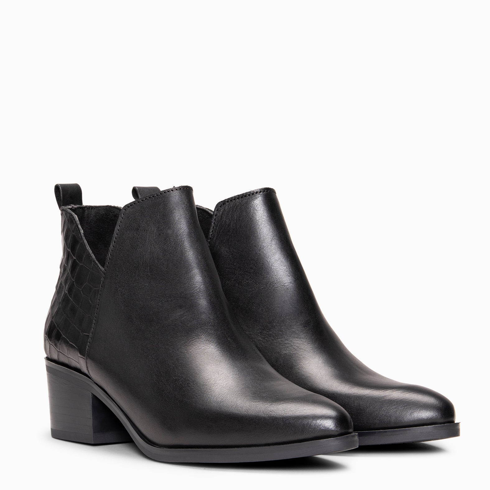 SHELLY - BLACK Low ankle boot with elastic
