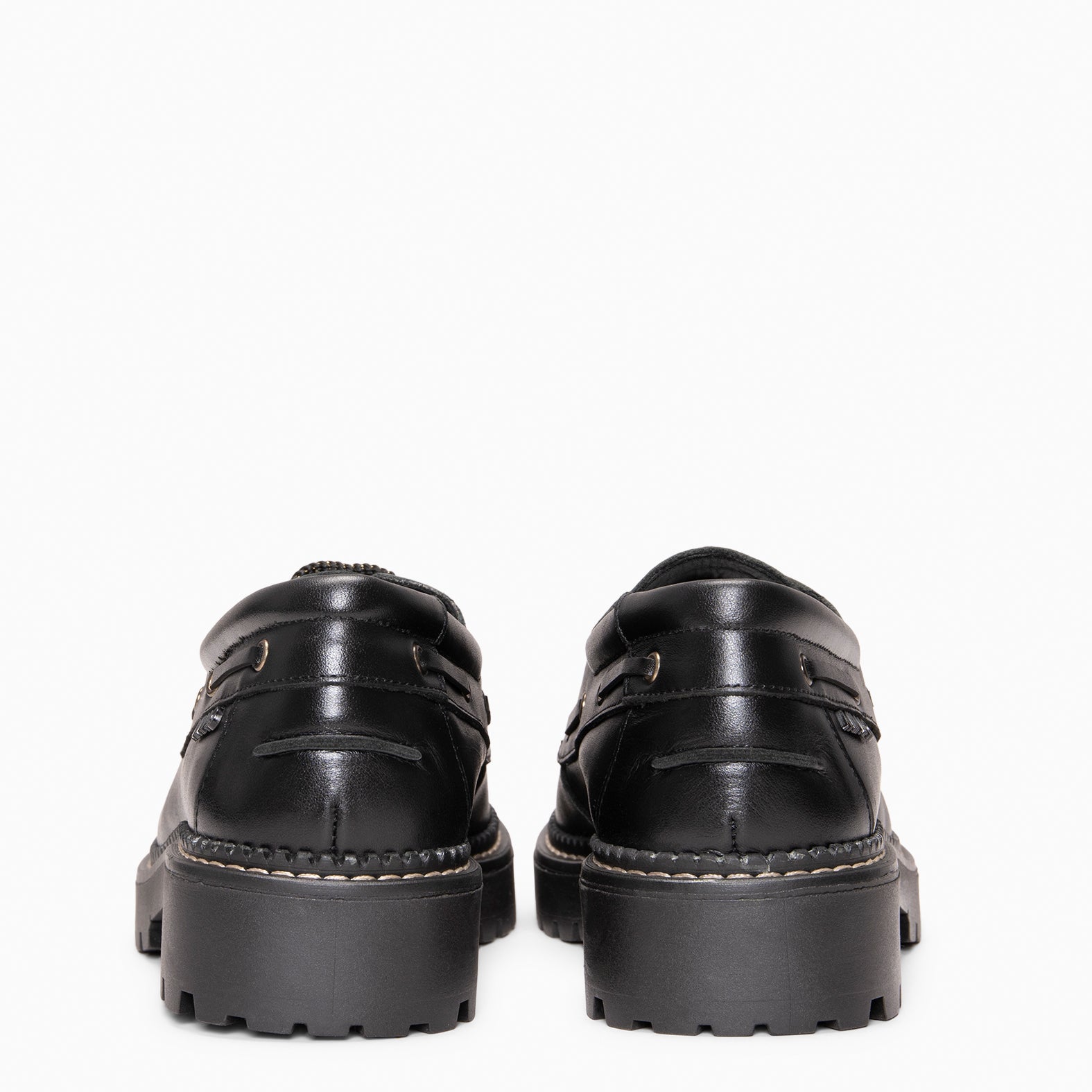 ADAMS - Náuticos de piel con suela track NEGRO
