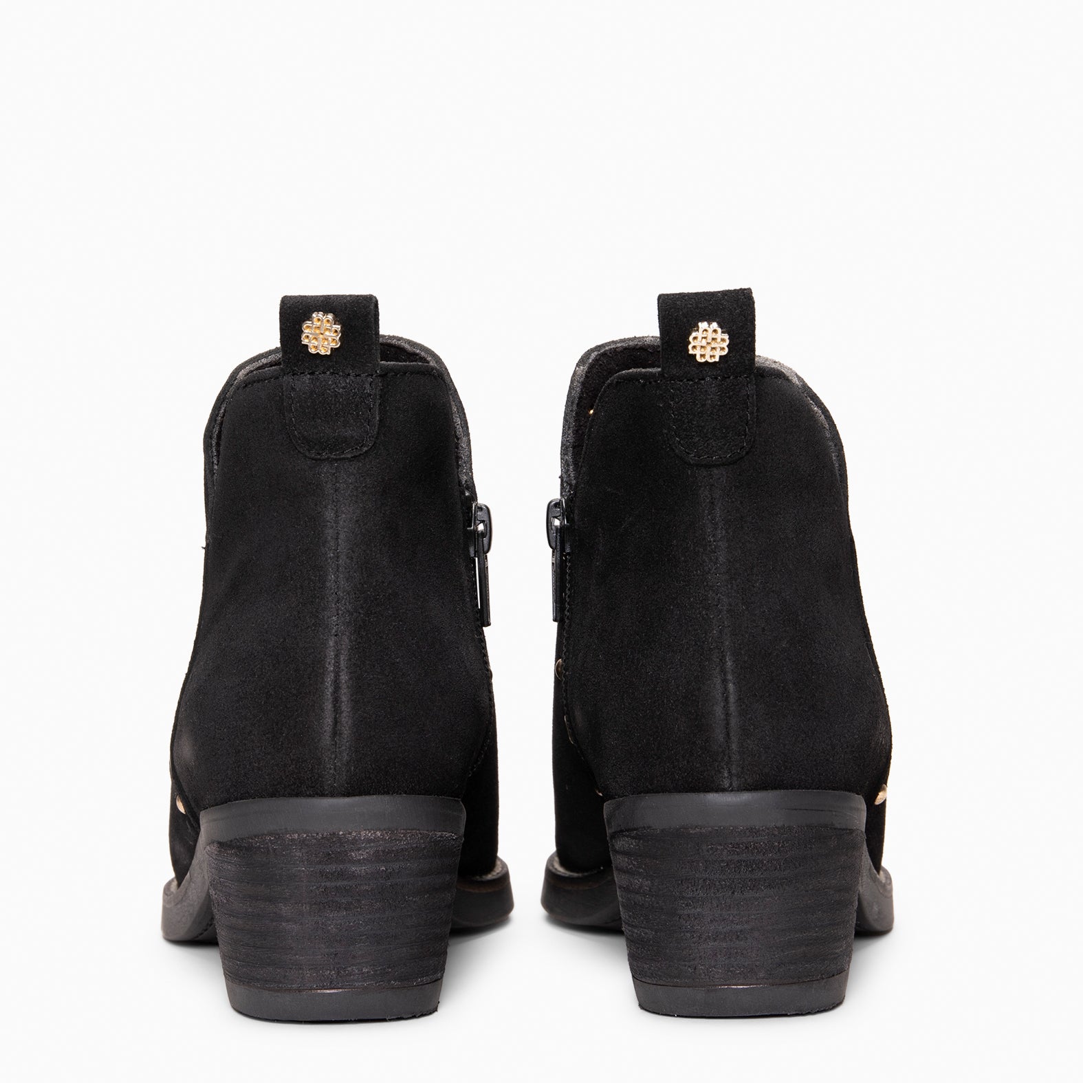 MILES - BLACK Low ankle boot with studs