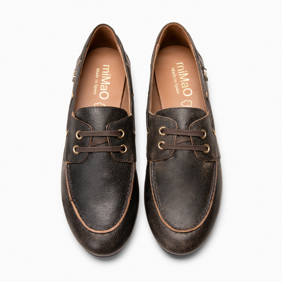 COLLINS - Chaussures bateau en cuir craquelé MARRON