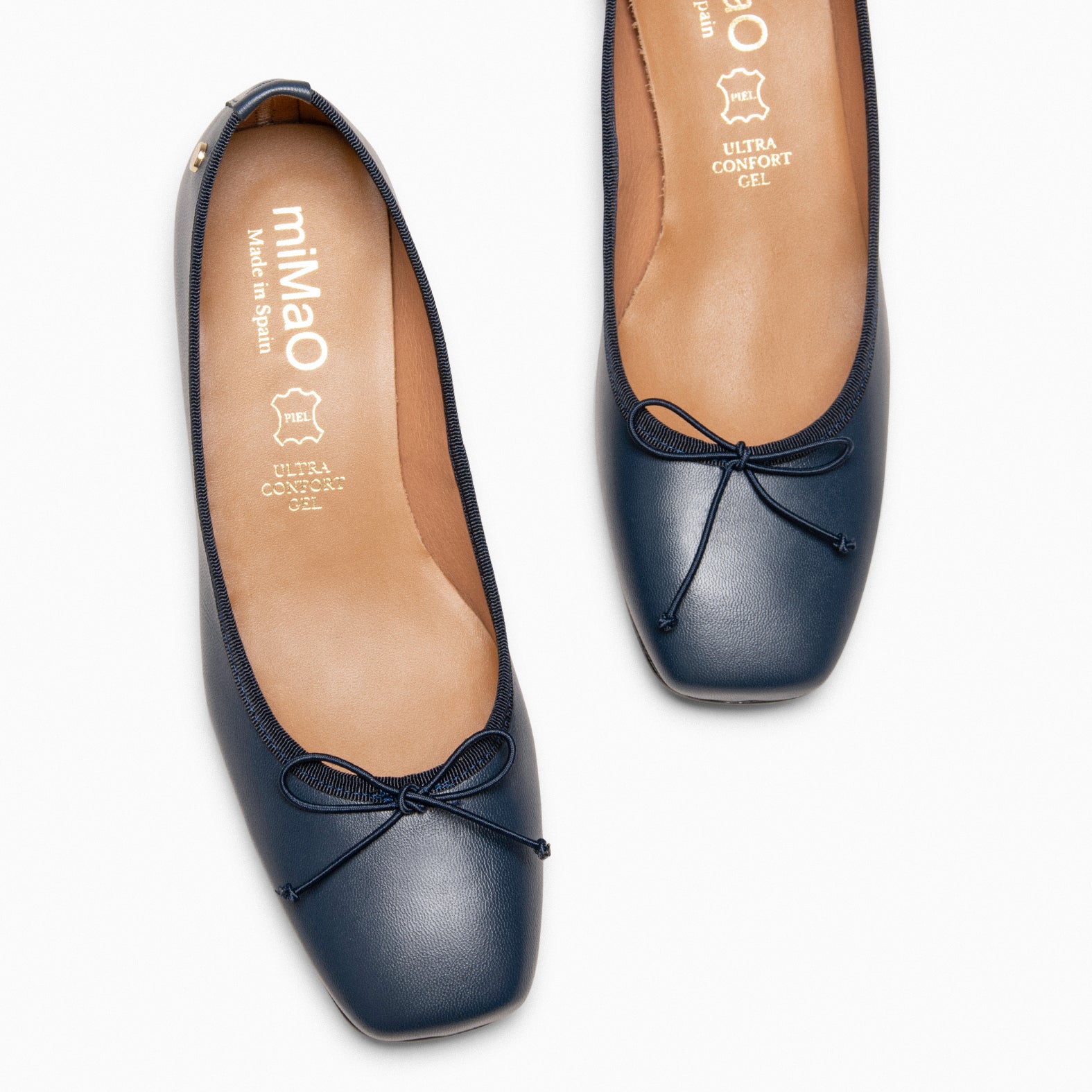 YVONNE – NAVY Ballerina with bow and wide heel