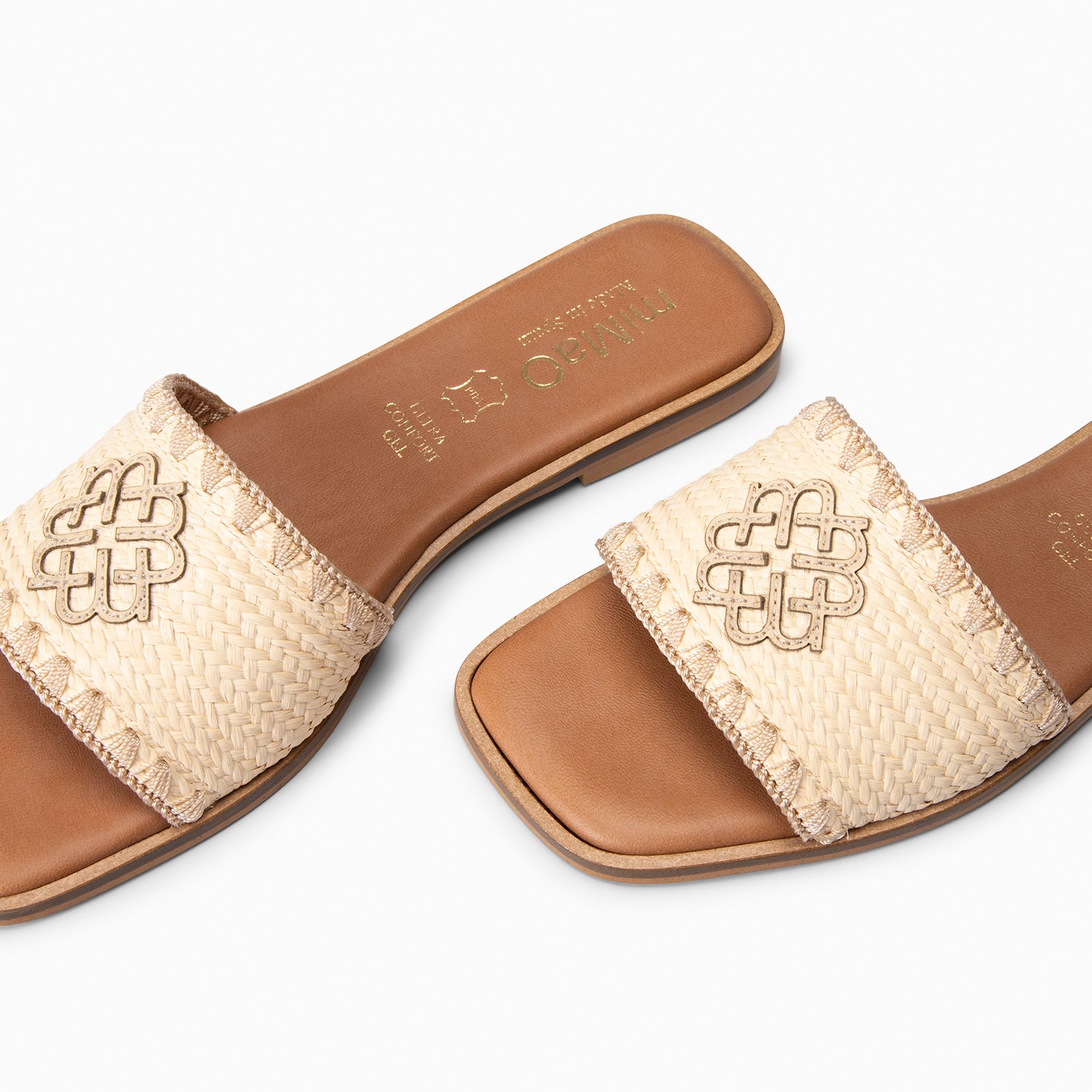 FILIPPA - SANDALIA PLANA TIPO CHANCLA BEIGE