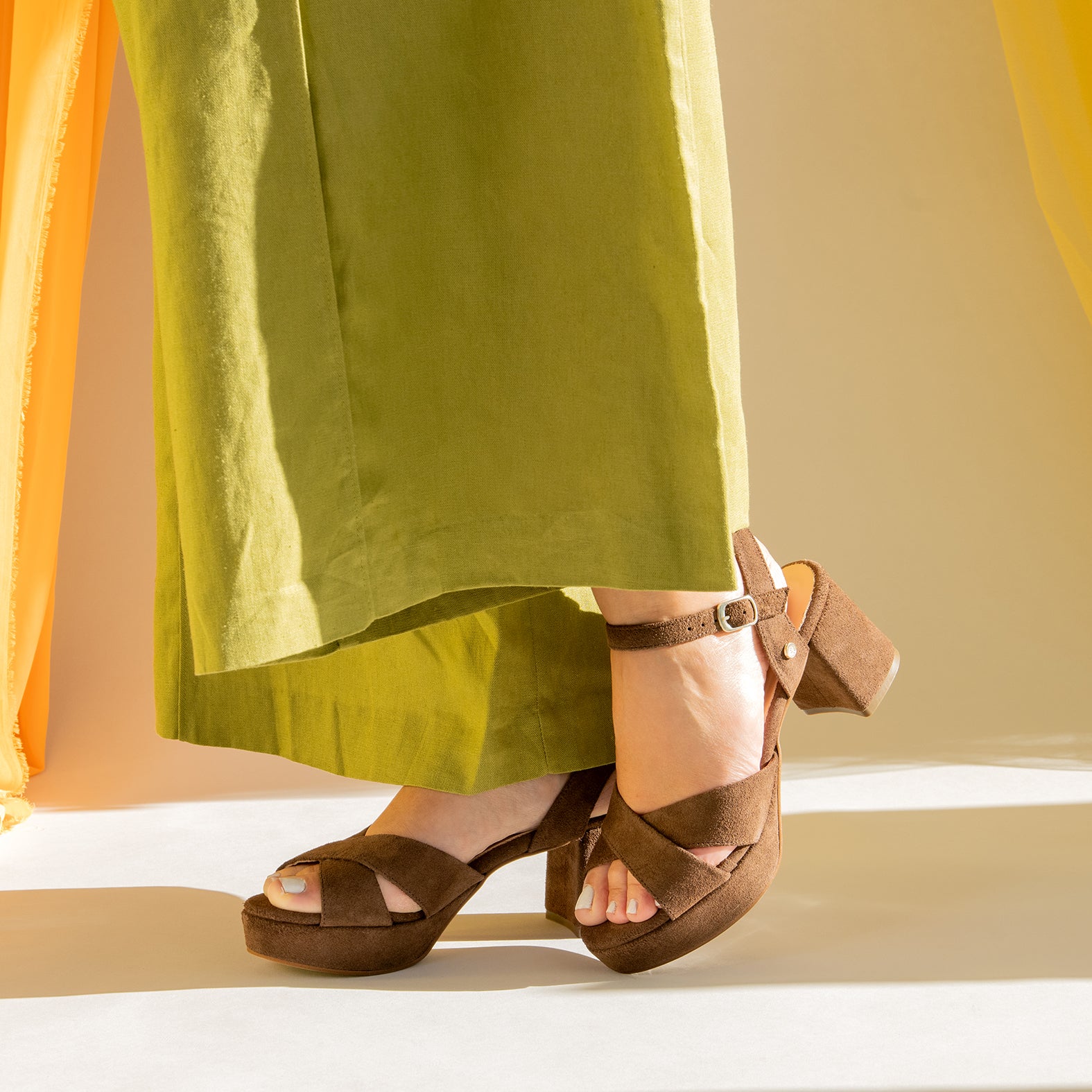 PARIS - BROWN HIGH HEEL SANDAL WITH PLATFORM