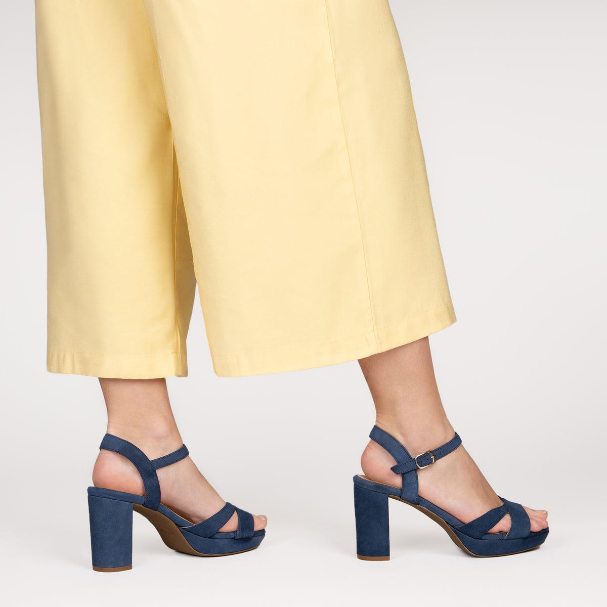 PARIS – NAVY high heel sandal with platform