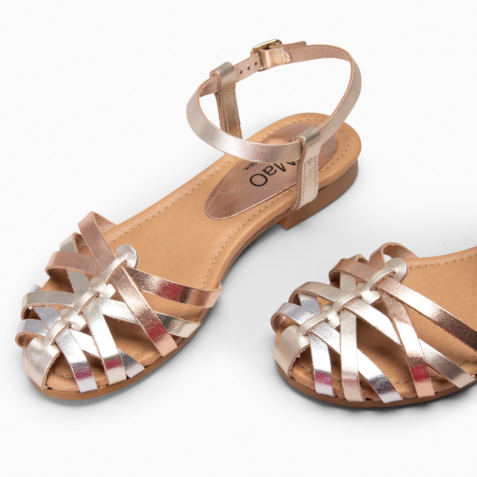 BEACH – Nu-pieds à lanières croisées MULTI MÉTAL