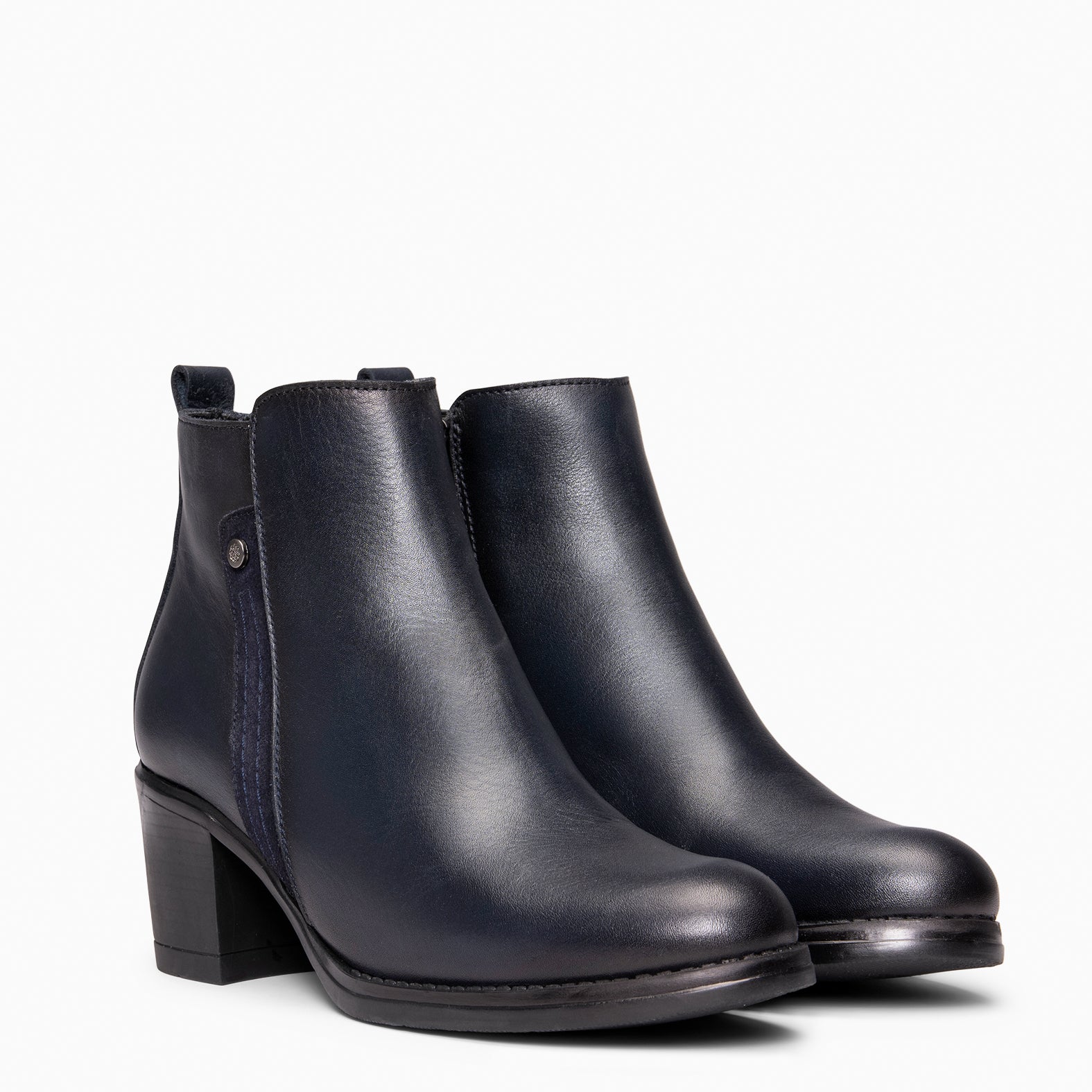 MONTSE – Botín de tacón ancho de piel MARINO