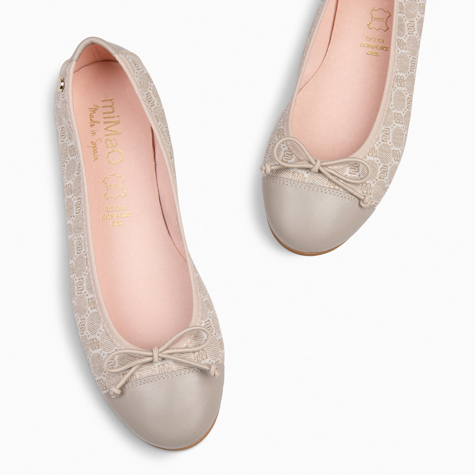 VICTORIA – TAUPE BALLERINA WITH LACE