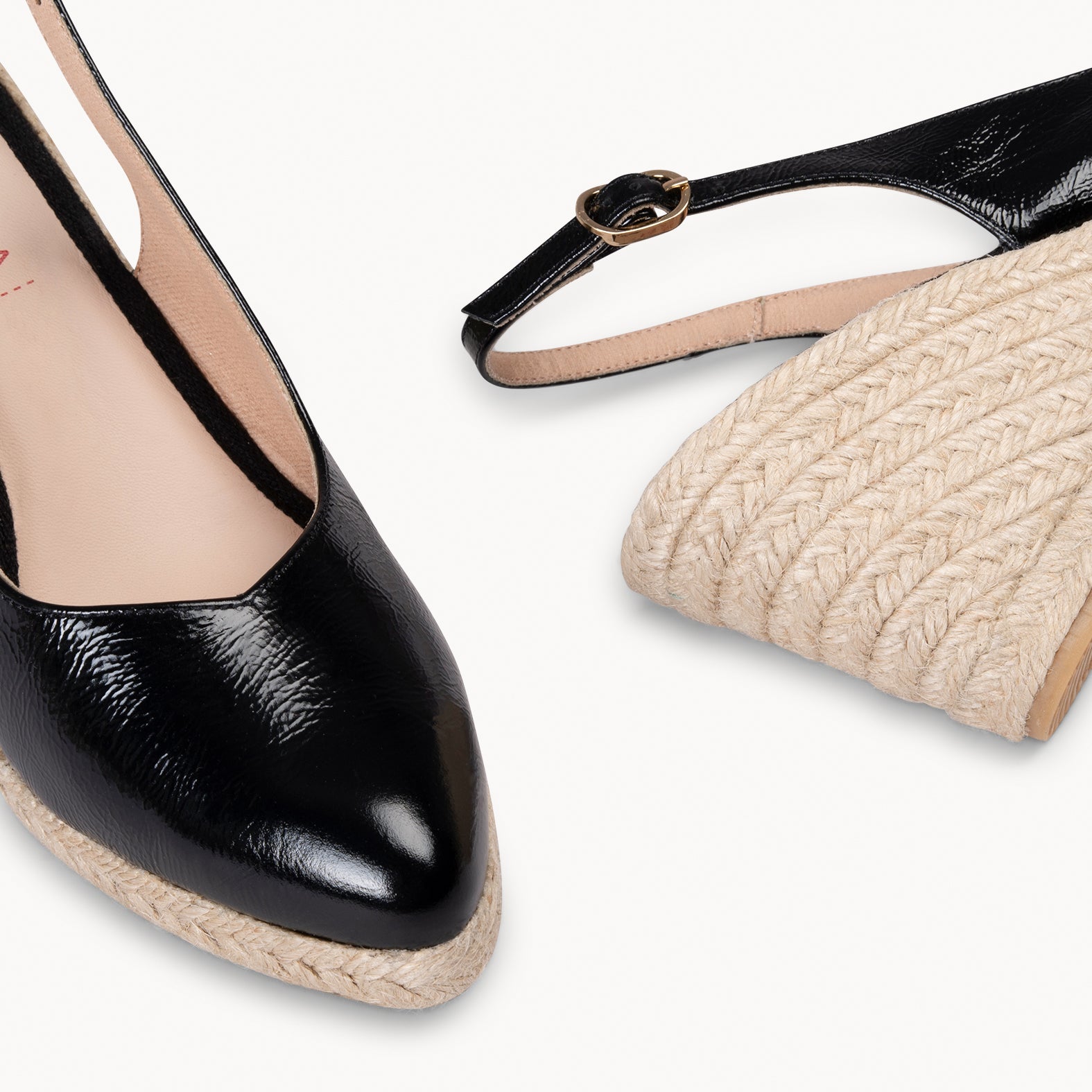 ALBA - BLACK leather wedge with polished jute