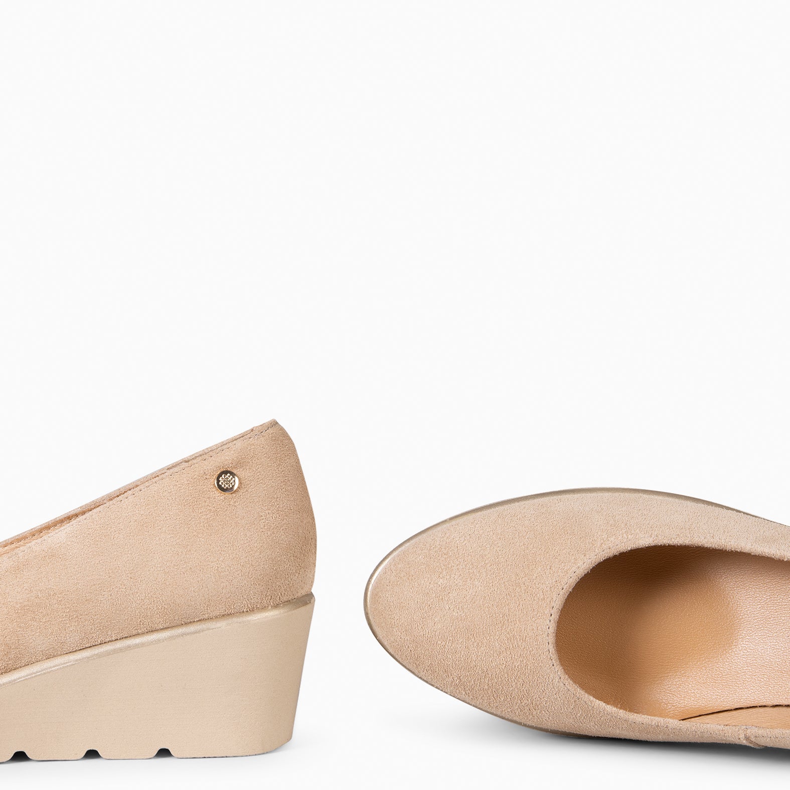 IRIS - BEIGE WEDGE BALLERINA