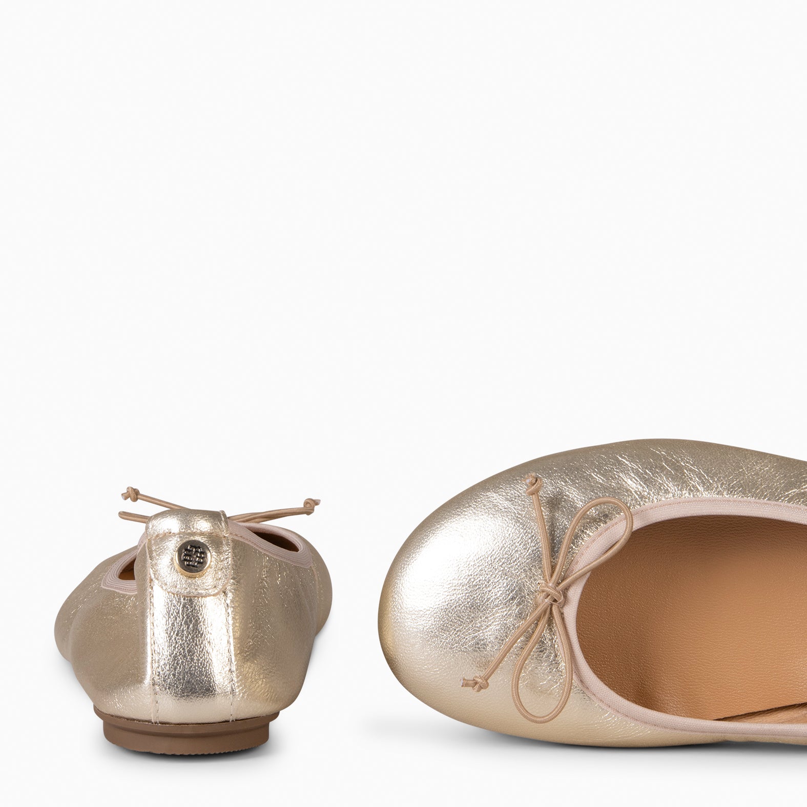 CAMPANILLA - Ballerines Baresoft à nœud DORÉ