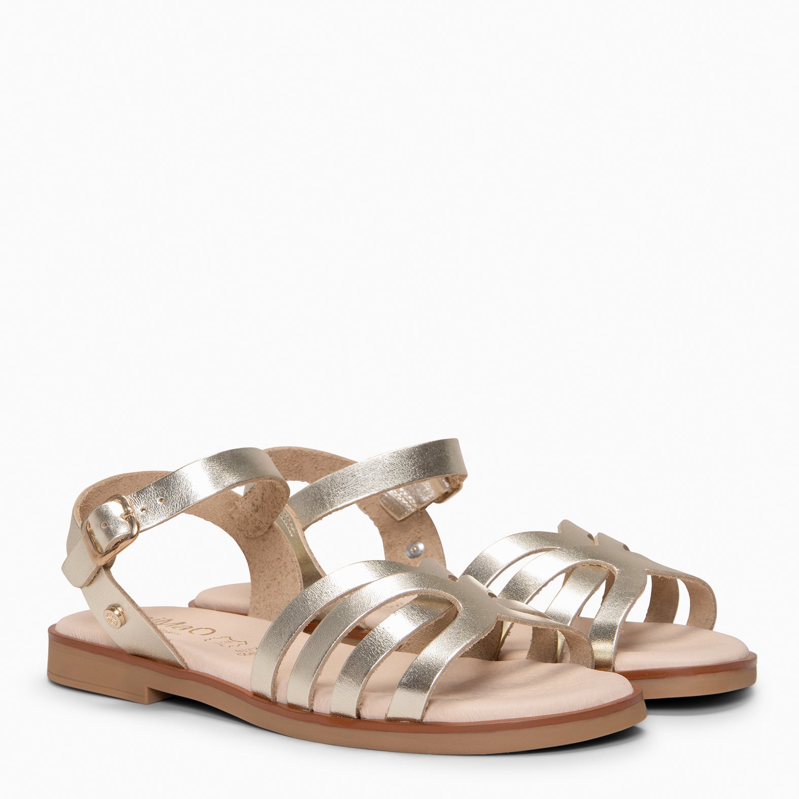 BELISA - Sandalia plana de piel de vaquetilla en PLATINO