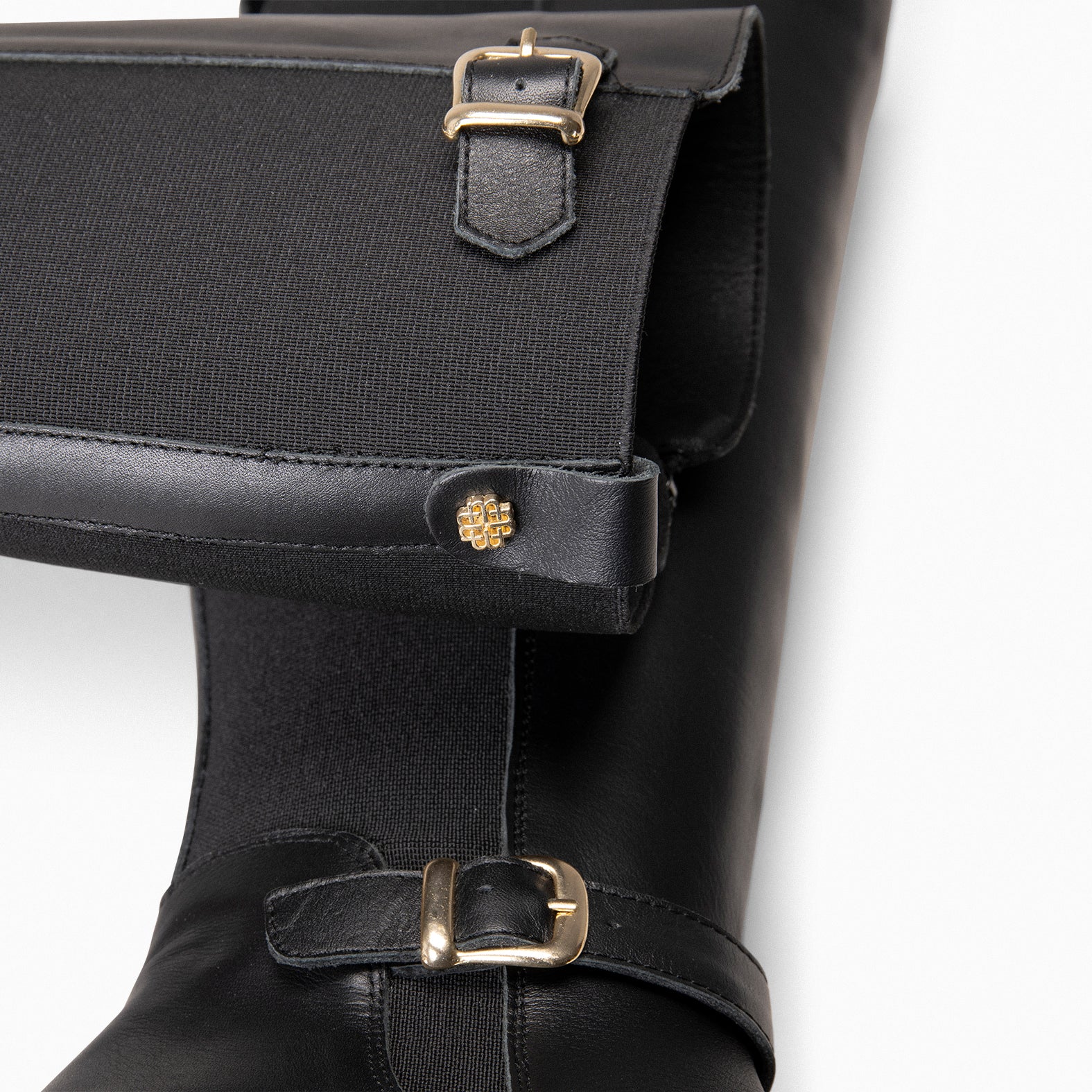 SENA – BLACK Boots with elastic shaft