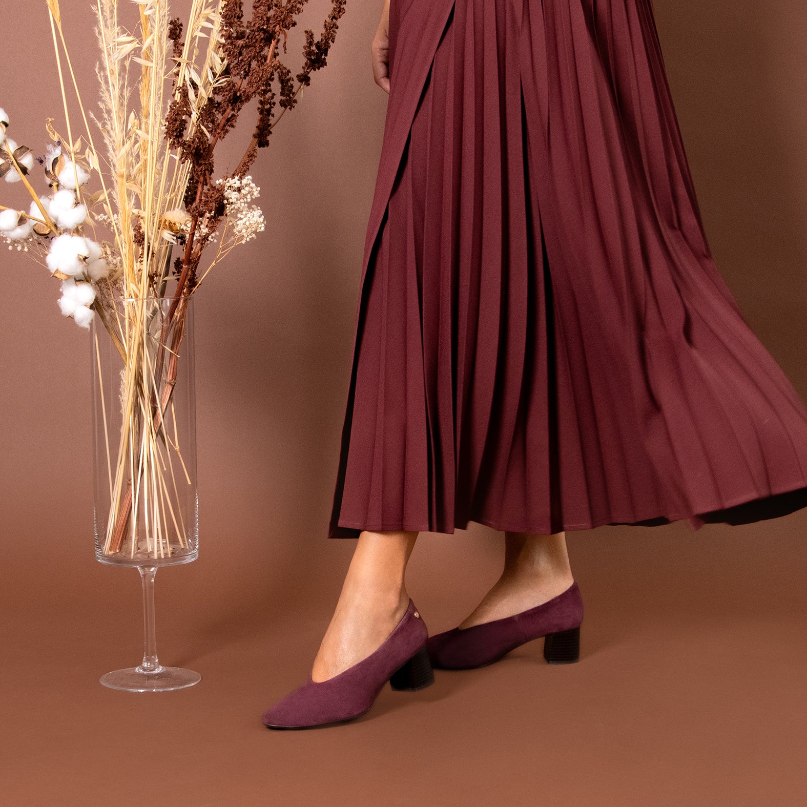 URBAN STYLE - Escarpins à talon moyen en daim TAUPE