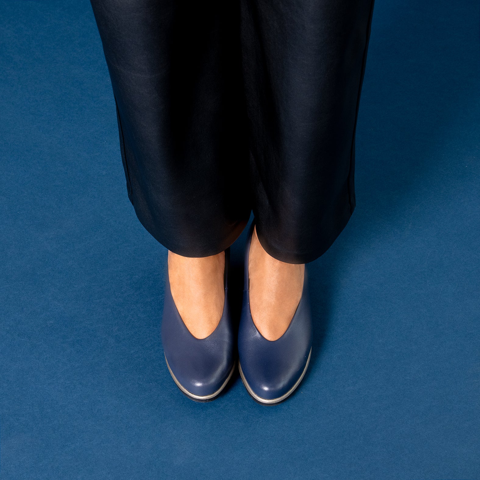 IVY - Bailarina con cuña MARINO