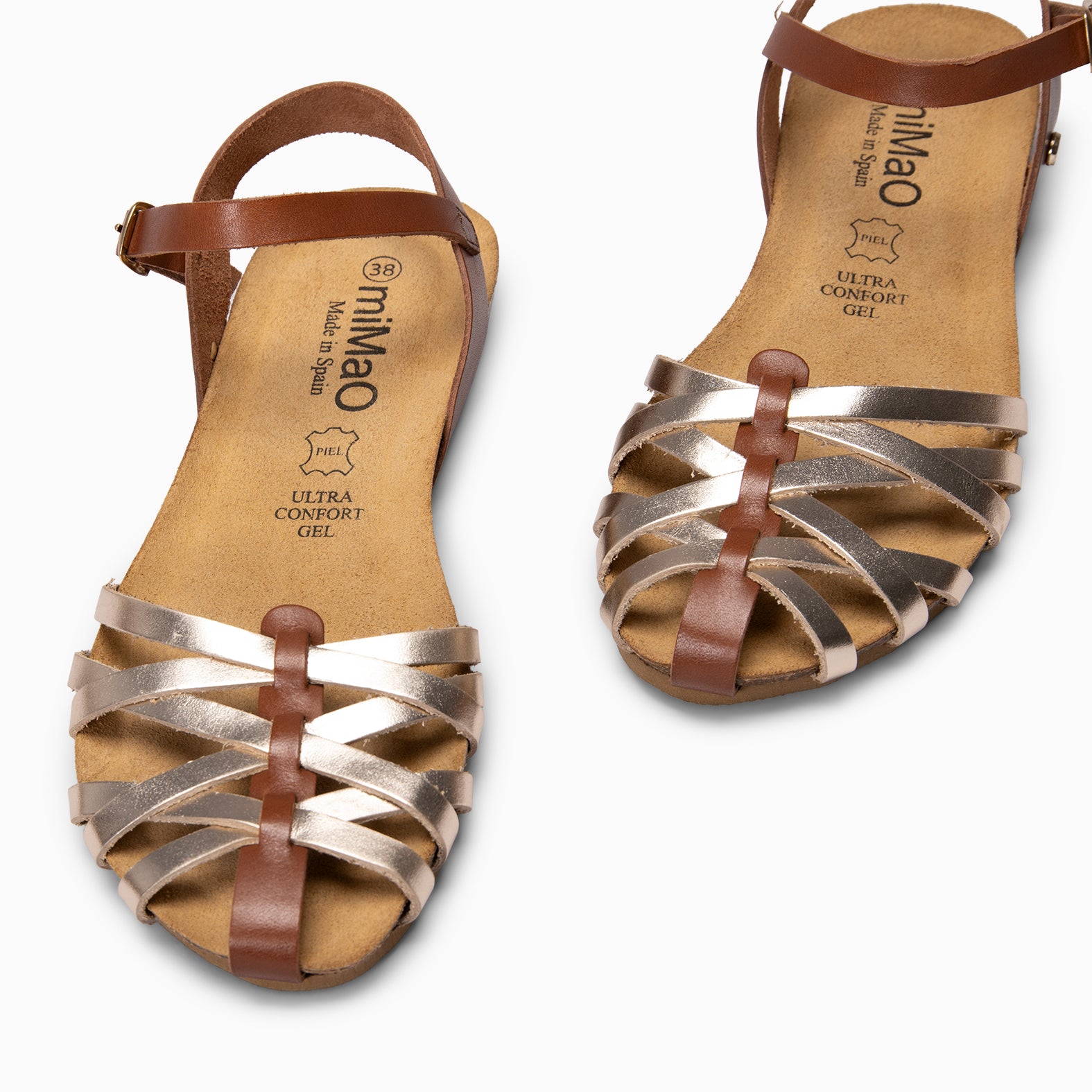 BEACH - Sandalias planas de tiras PLATINO