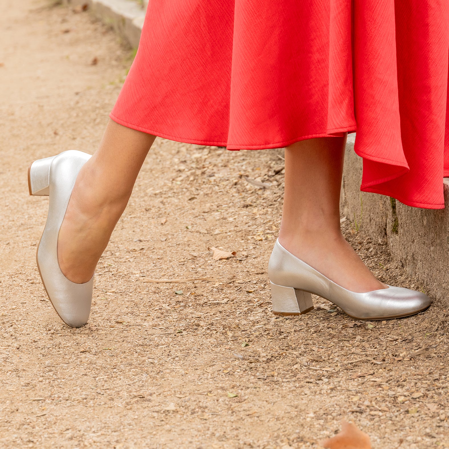 URBAN ROUND SLPASH - SILVER METALLIC NAPPA LEATHER LOW HEELS