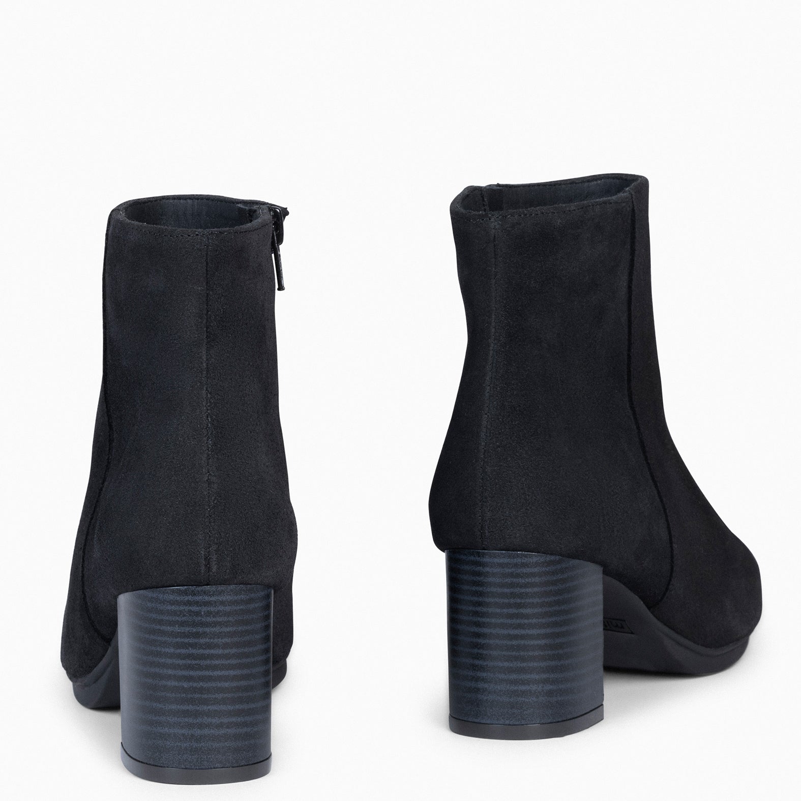 CITY - Botines de tacón ancho y punta fina NEGRO de serraje - miMaO ®