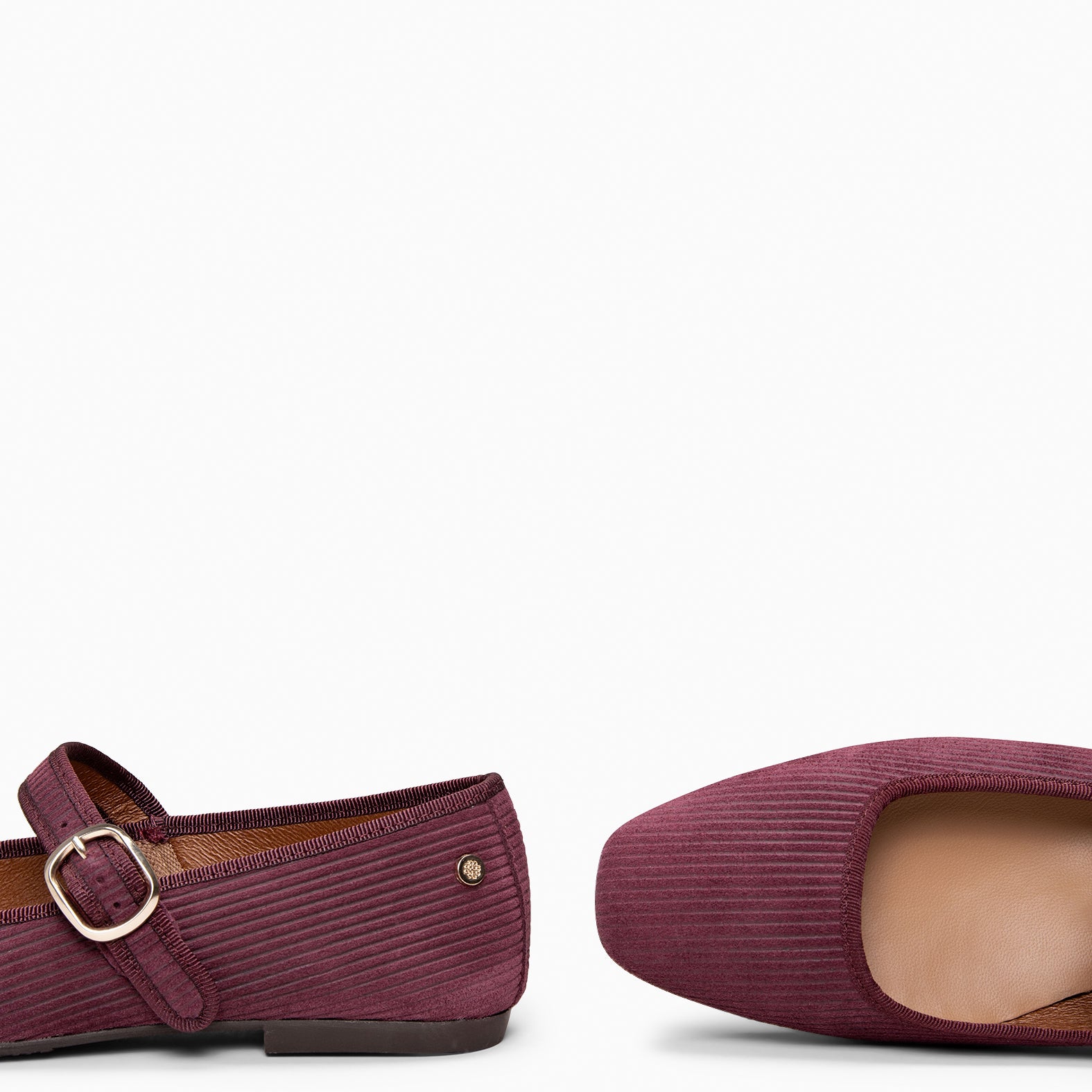 LARA - Merceditas con tira de serraje efecto pana BURDEOS