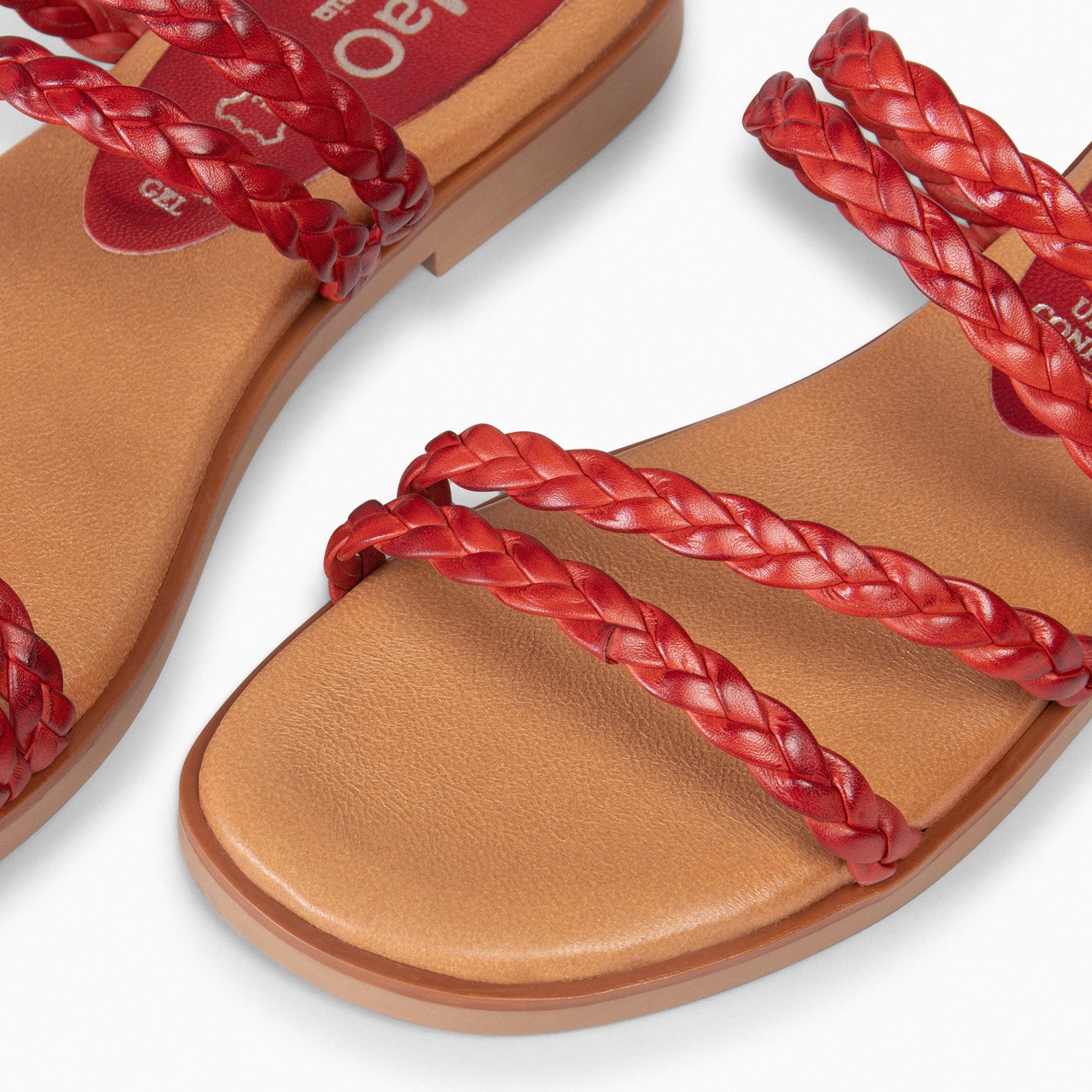 HIDRA - RED BRAIDED SANDALS