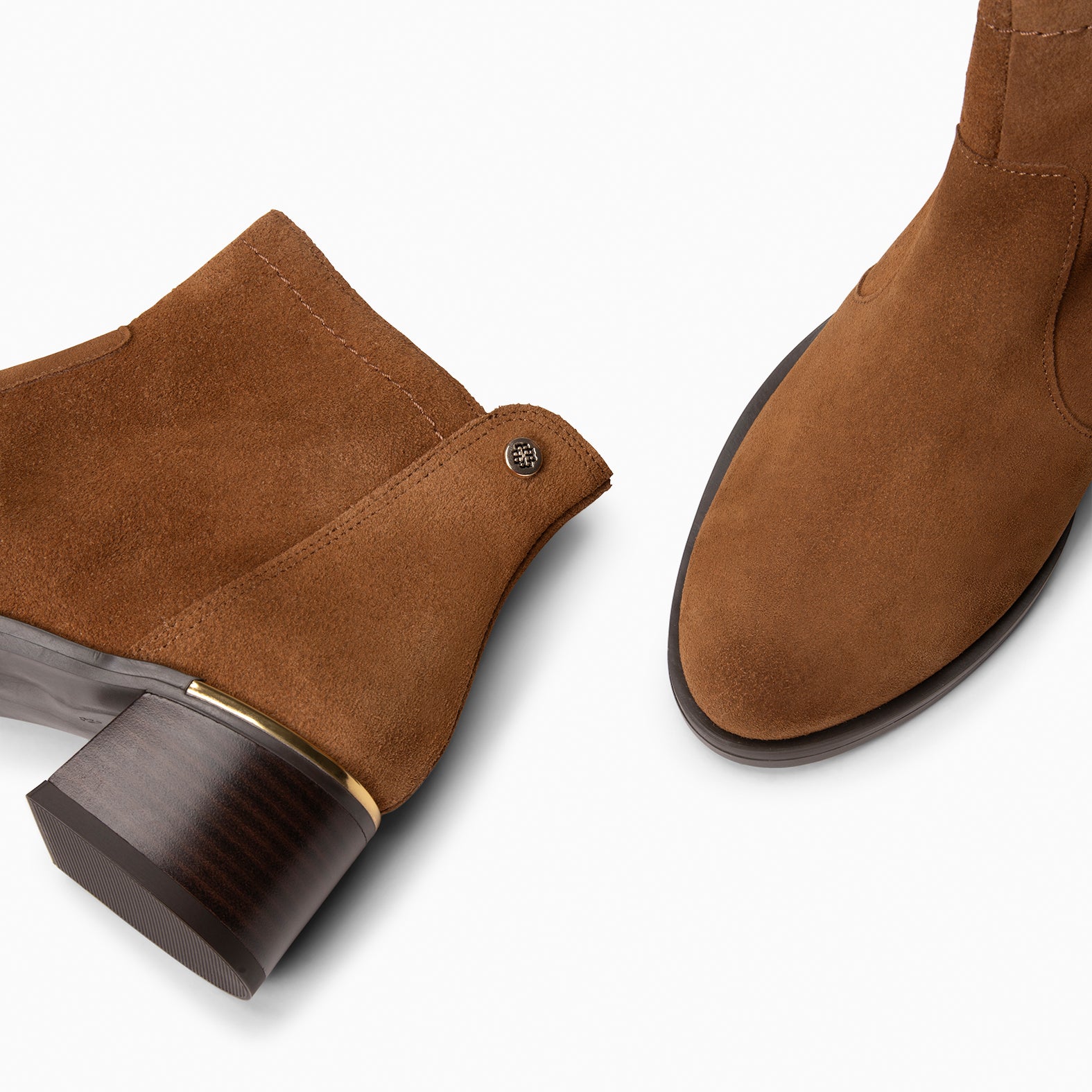 NIXIE - Bottines à talon moyen en daim hydrofuge CAMEL