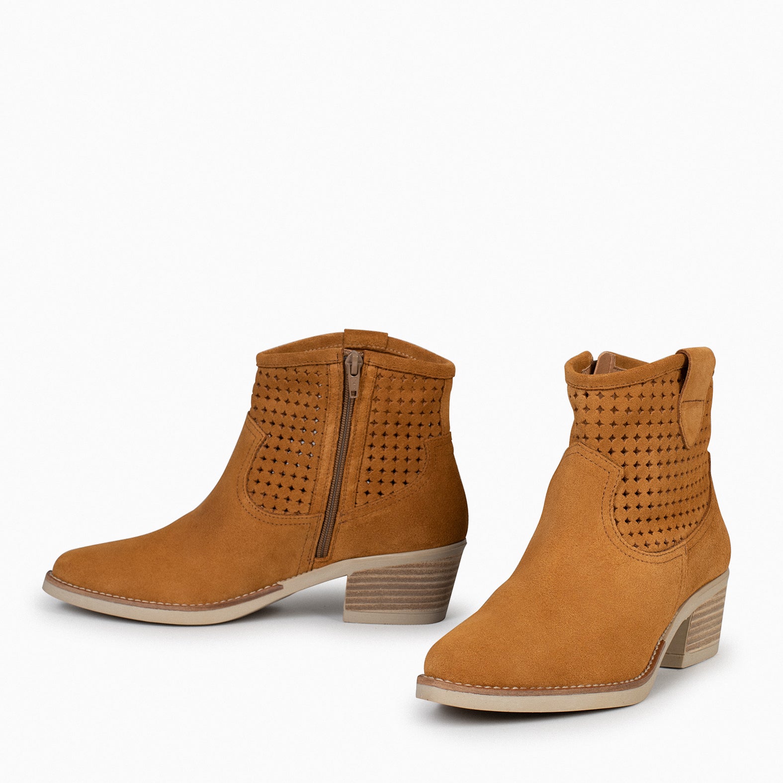HOUSTON – CAMEL cowboy booties with heel