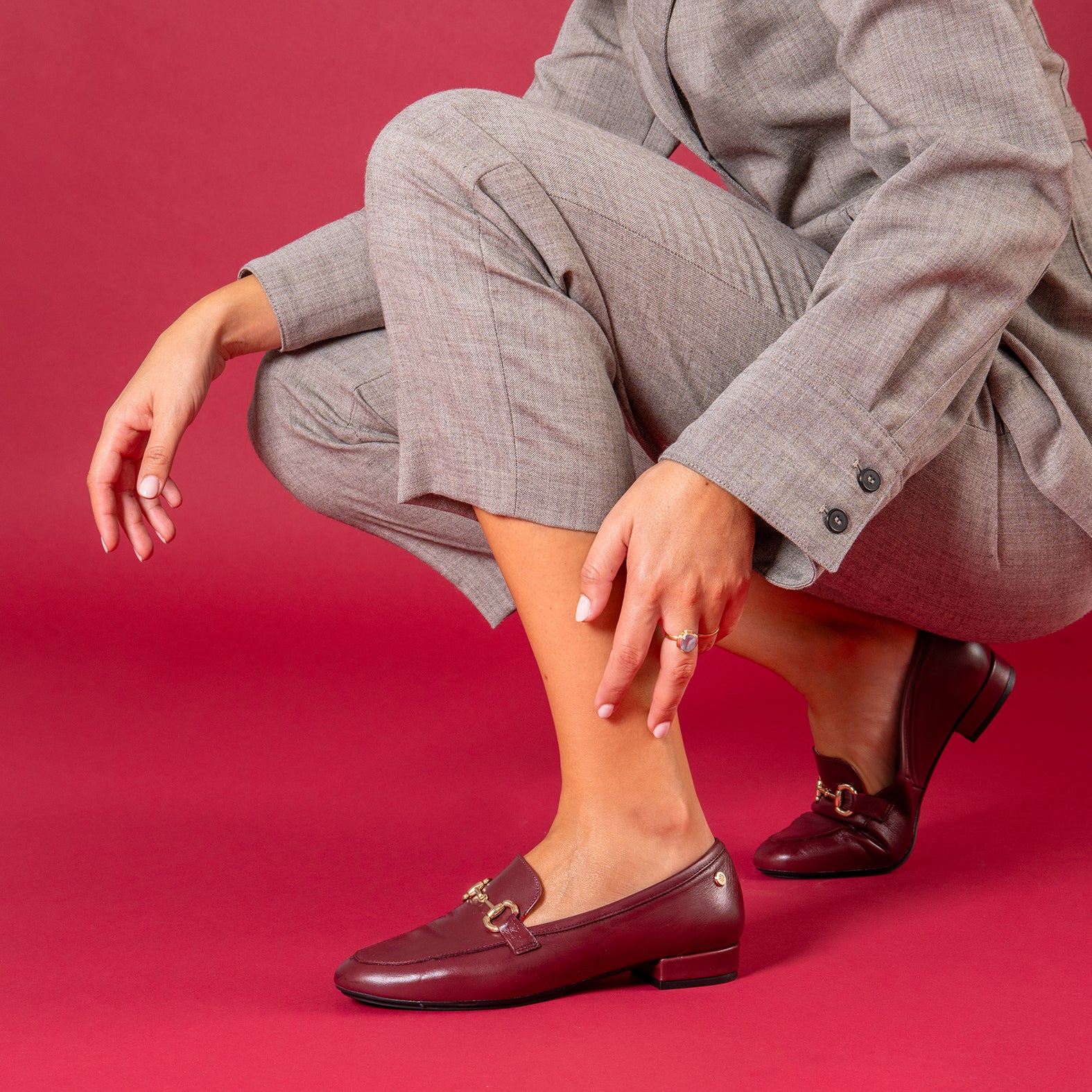 ELOISE - Mocasines planos con adorno BURDEOS