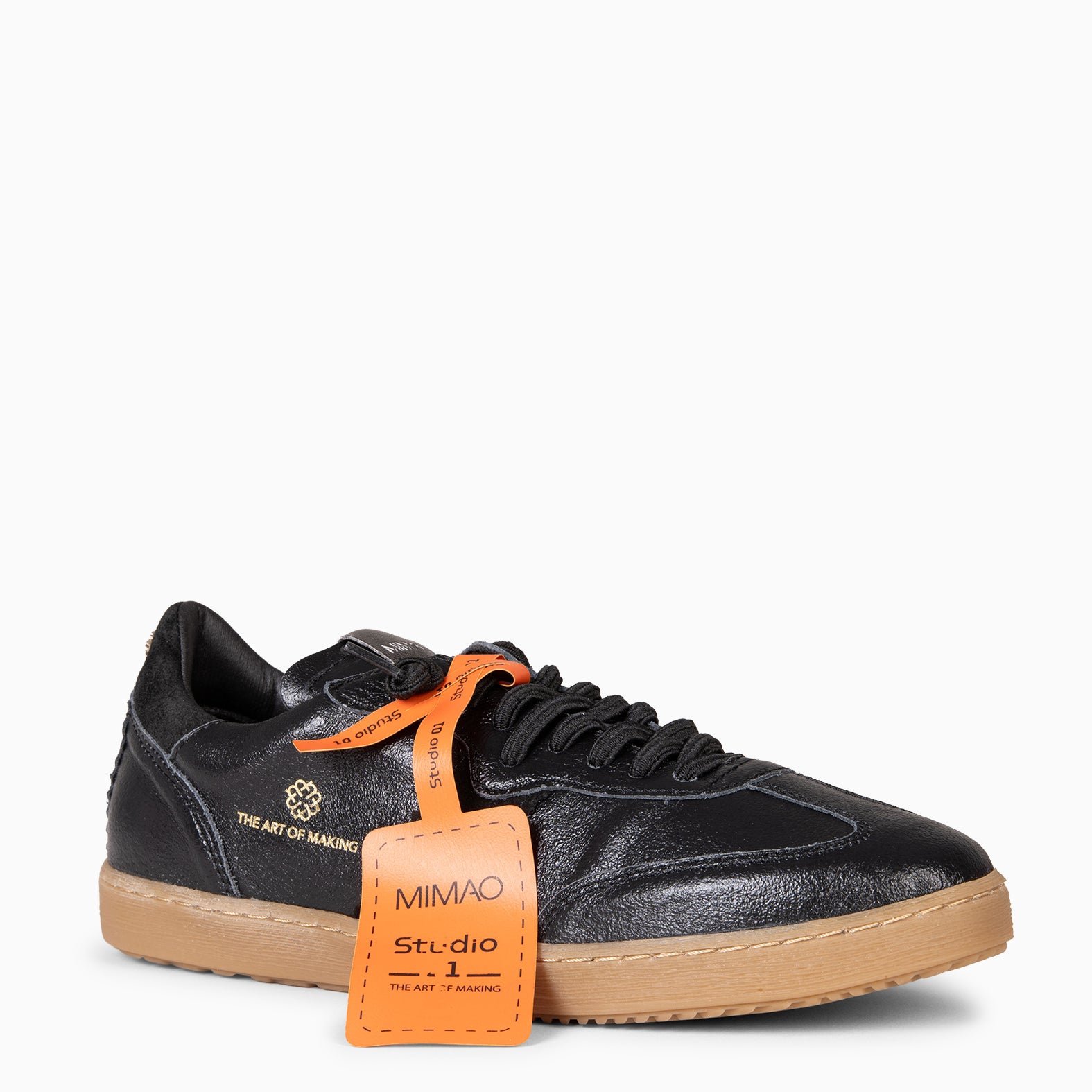 STÜDIO 01 - PATENT BLACK Suede sneakers