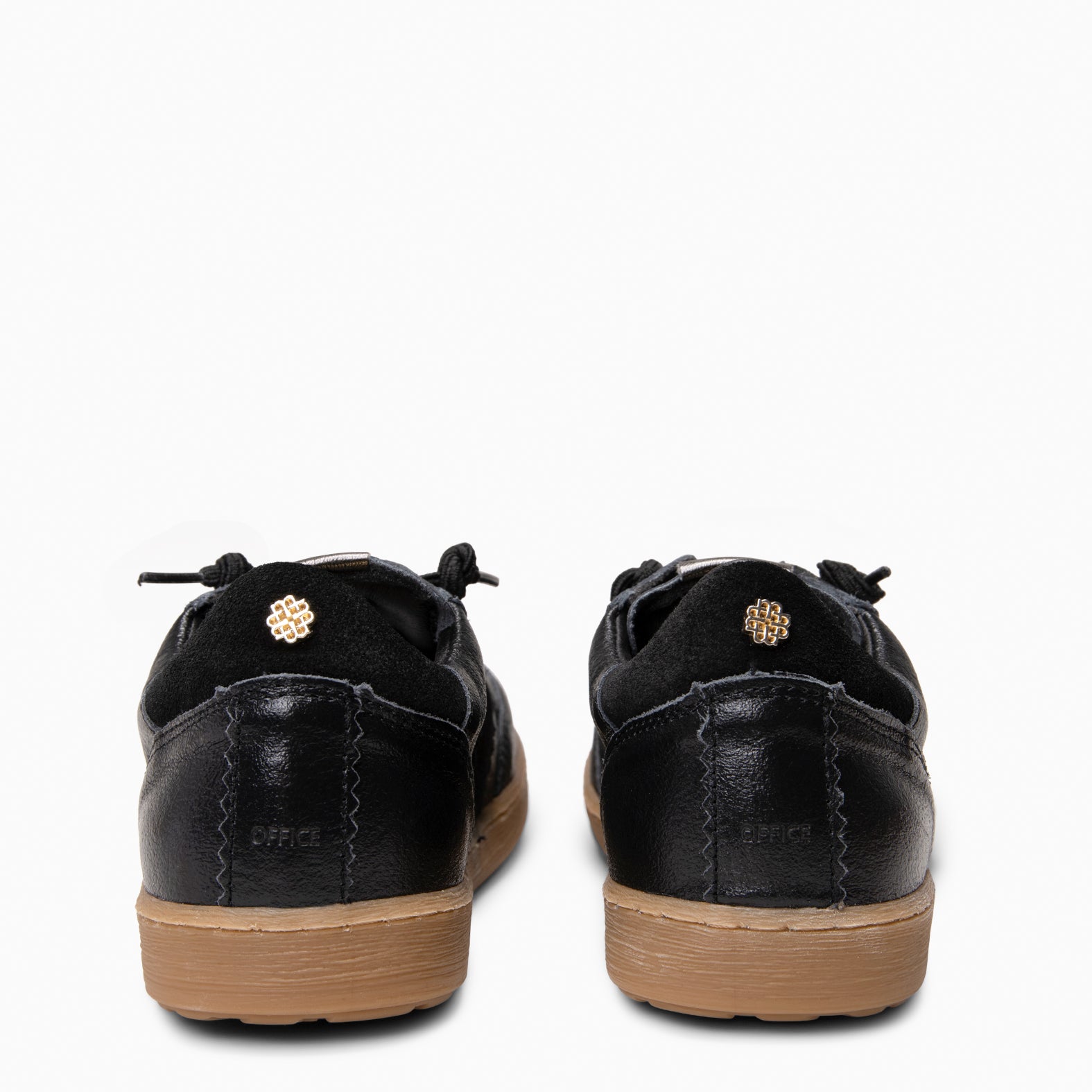 STÜDIO 01 - PATENT BLACK Suede sneakers