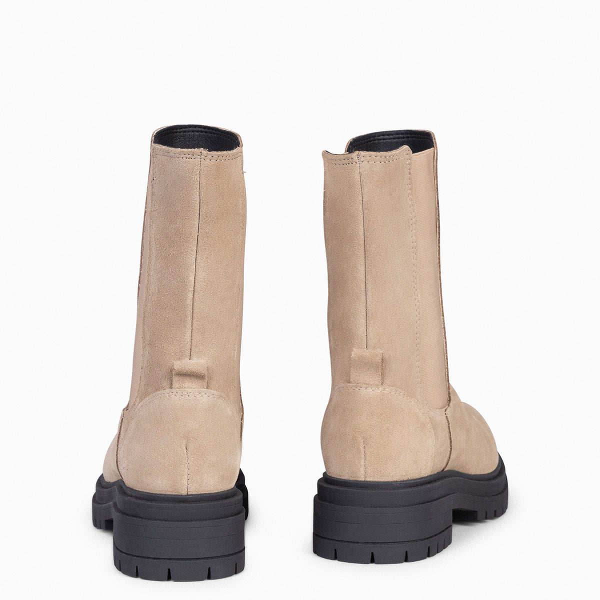STAMFORD - Botines Chelsea BEIGE con Plataforma Track