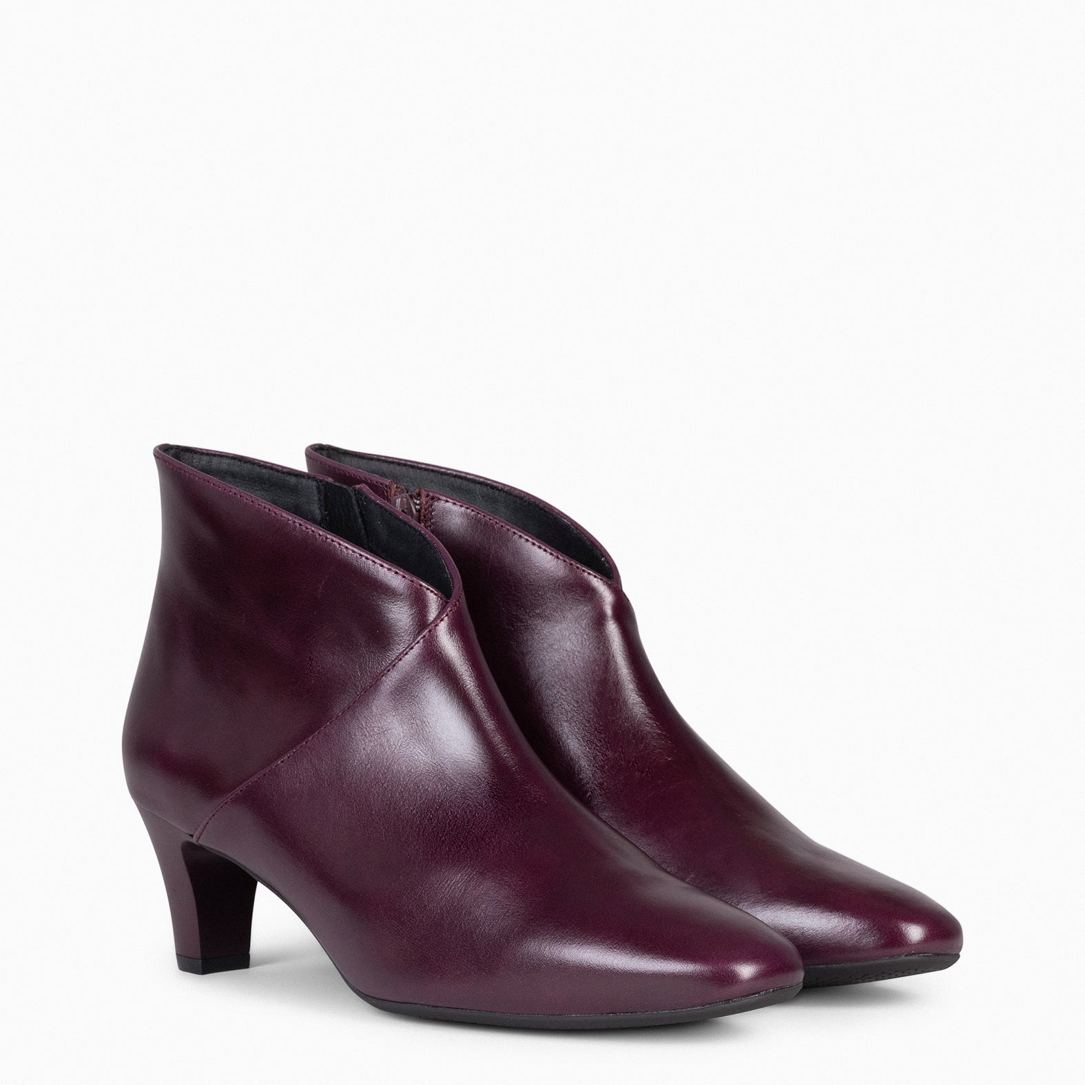 Burgundy booties outlet