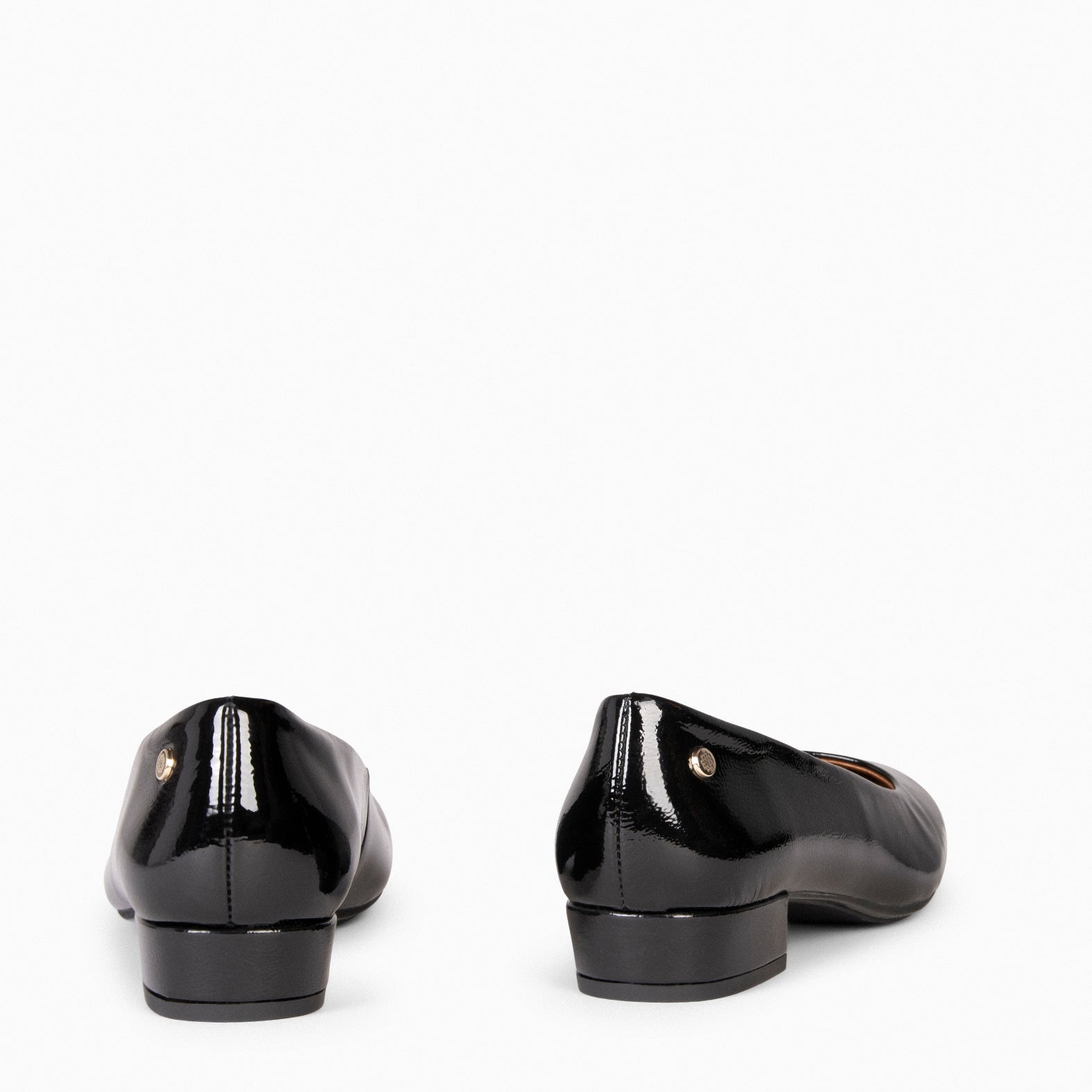 URBAN XS – Zapatos de tacón bajo de charol NEGRO