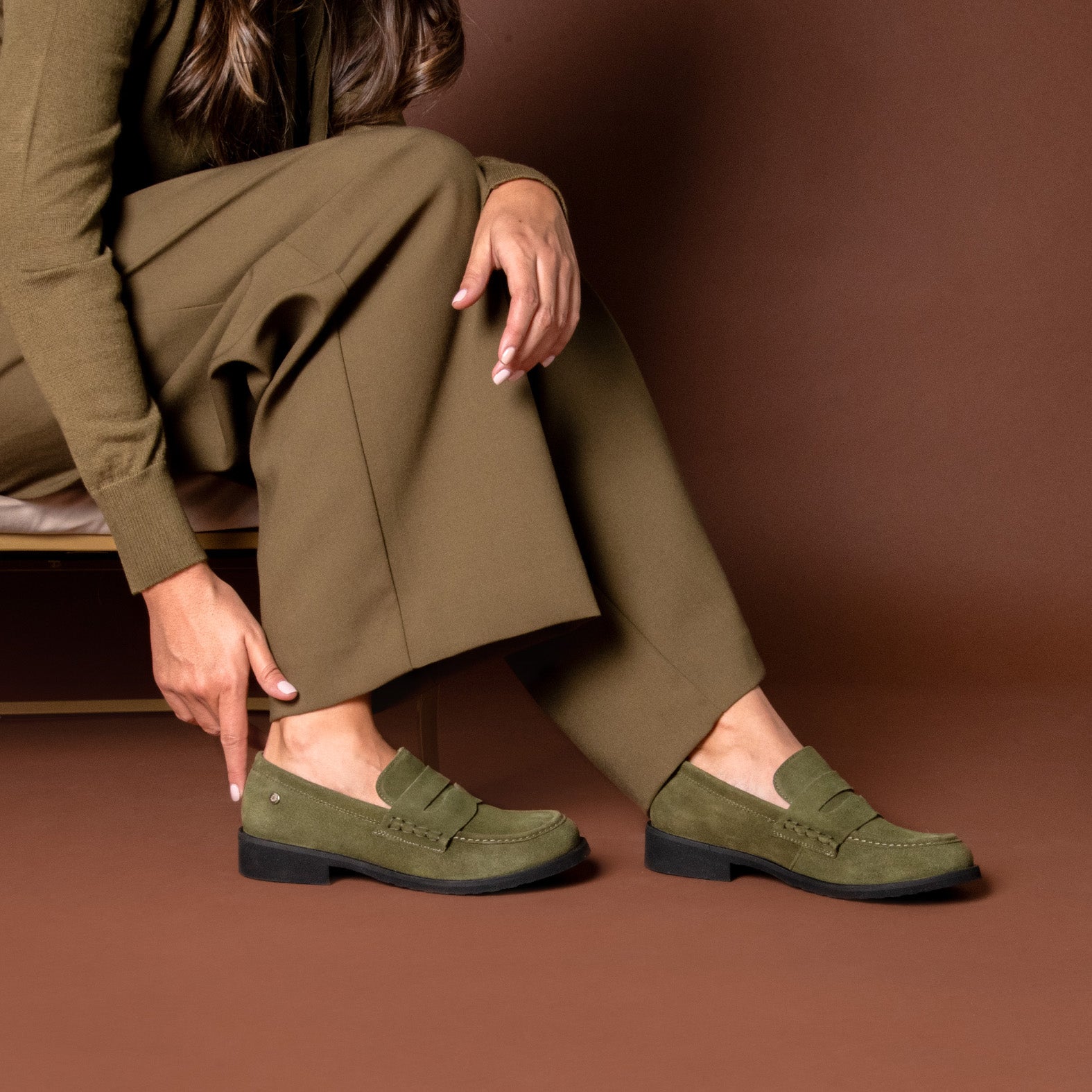 HARVARD - Mocasines planos de piel KAQUI