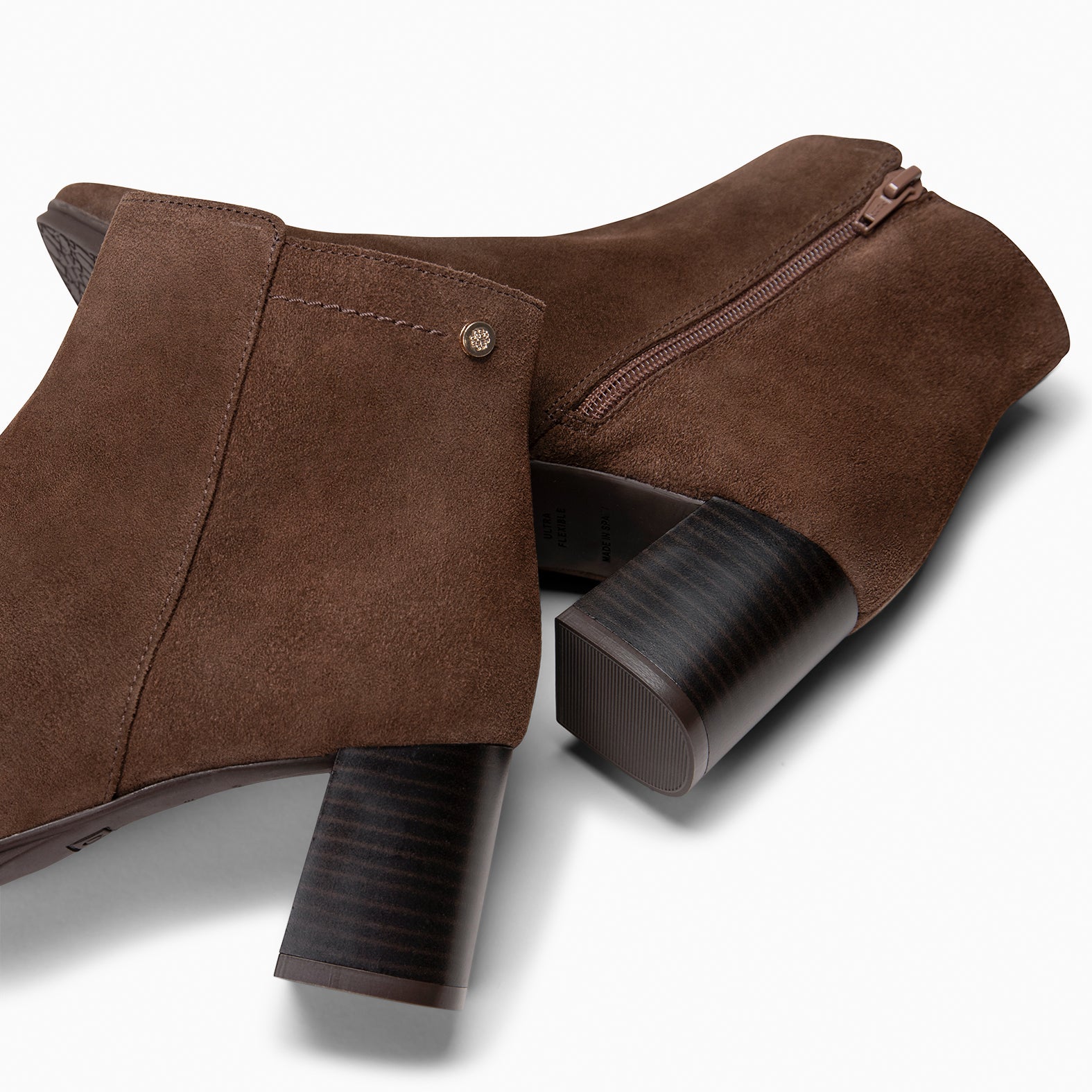 CITY - Botines de tacón ancho y punta fina MARRON