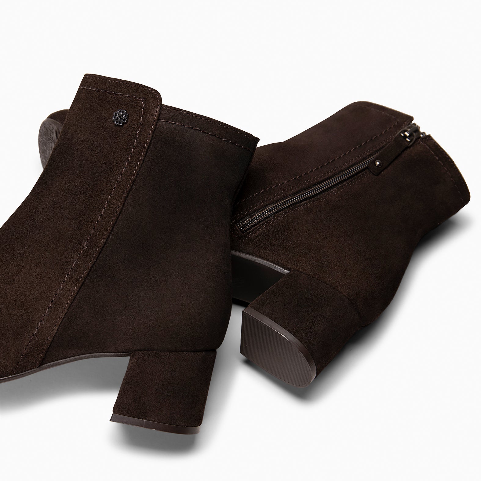 COLMAR - Bottines pour pieds larges en daim MARRON