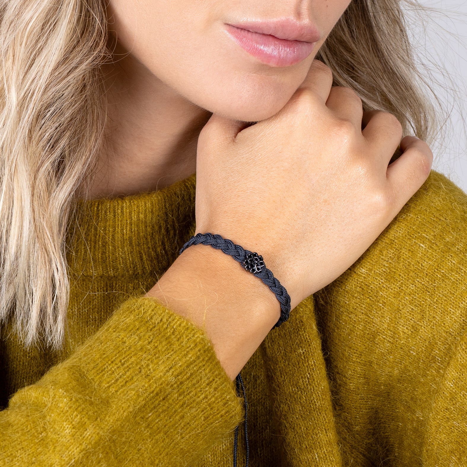 PULSERA GRIS DE LA SERENIDAD