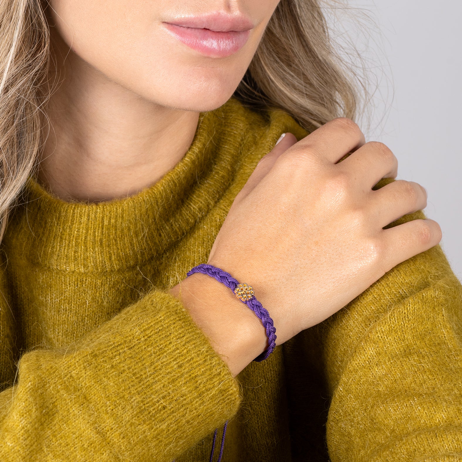 PULSERA MORADA DE LA CREATIVIDAD ORO