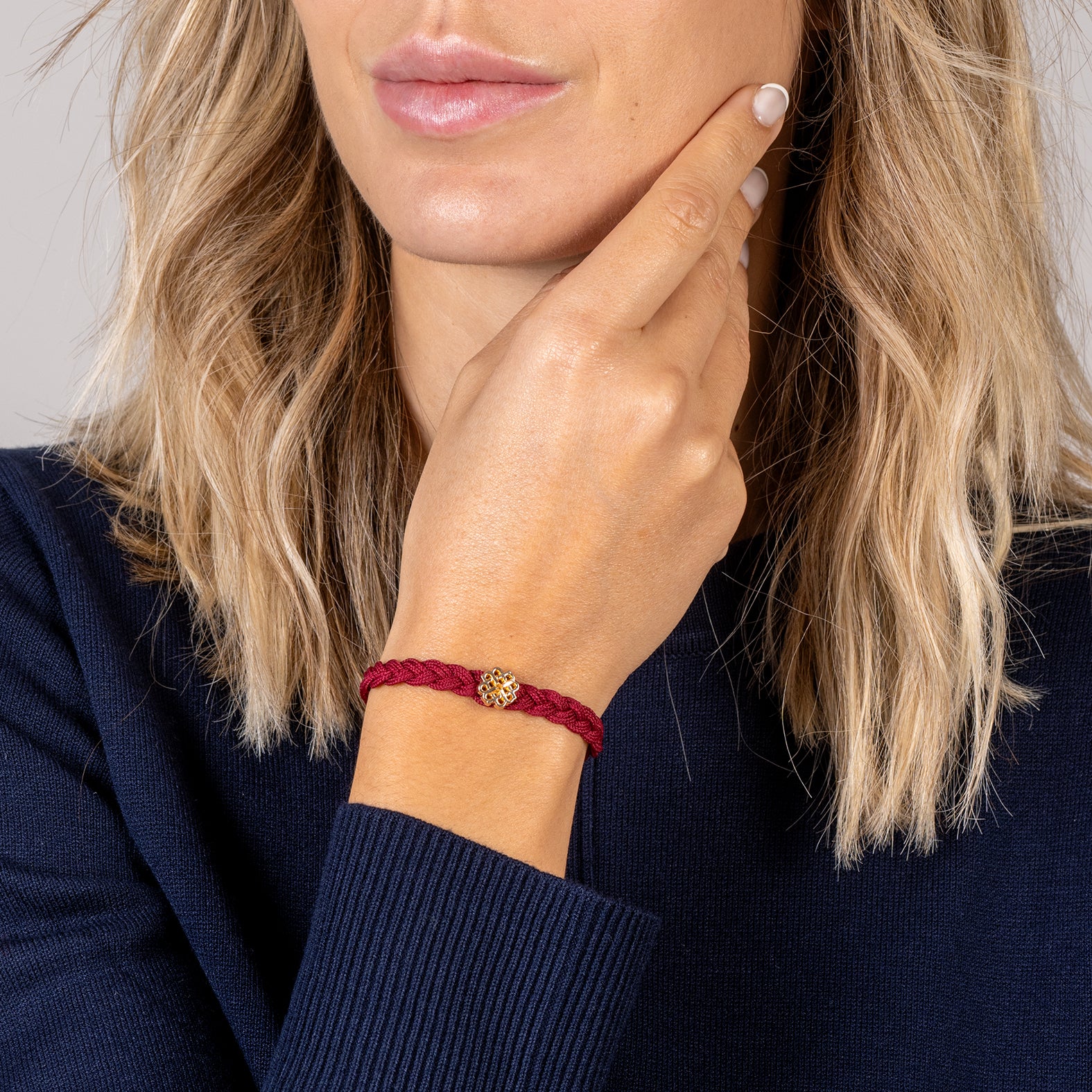 PULSERA GRANATE DEL AMOR ORO