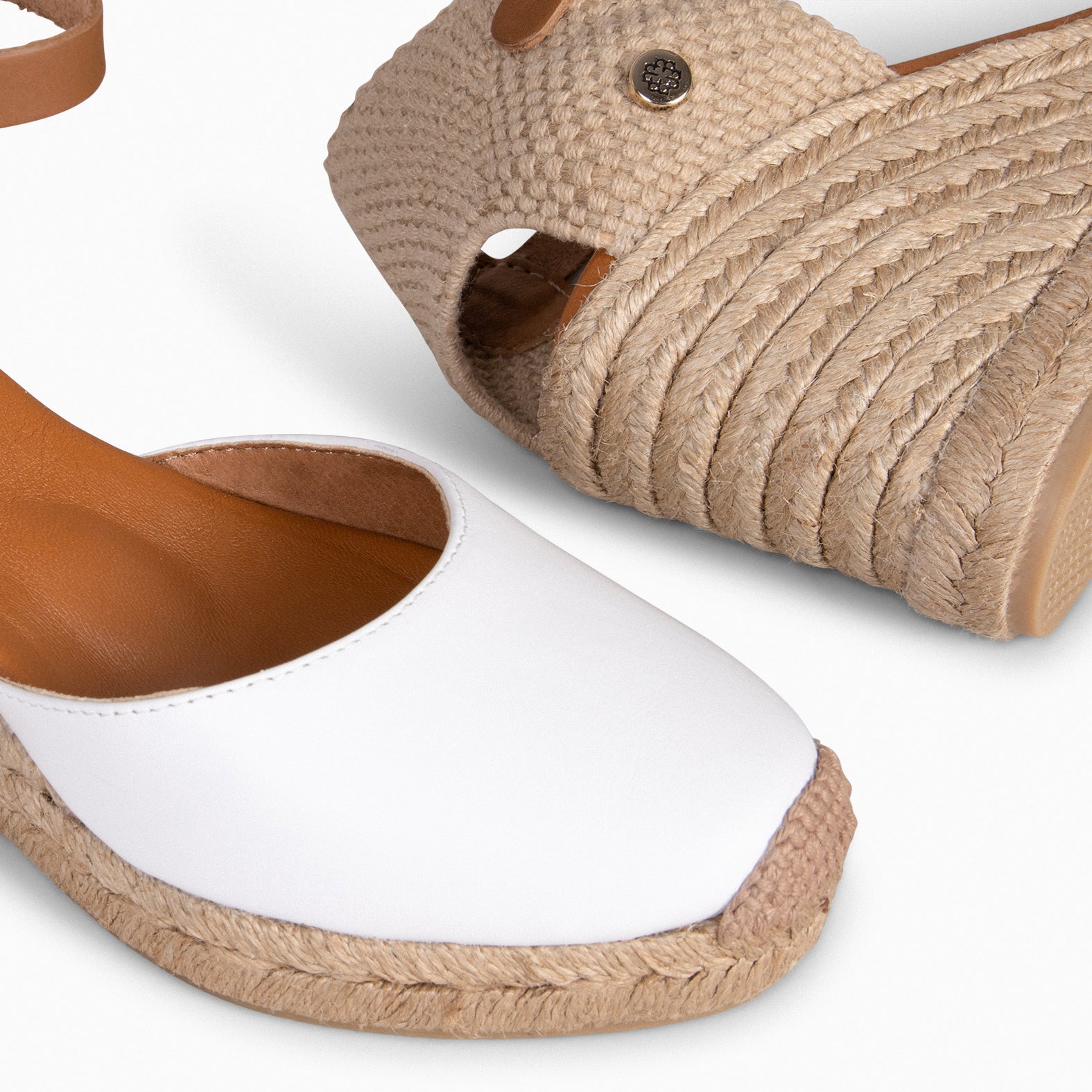 GIO - WHITE WEDGE ESPADRILLES
