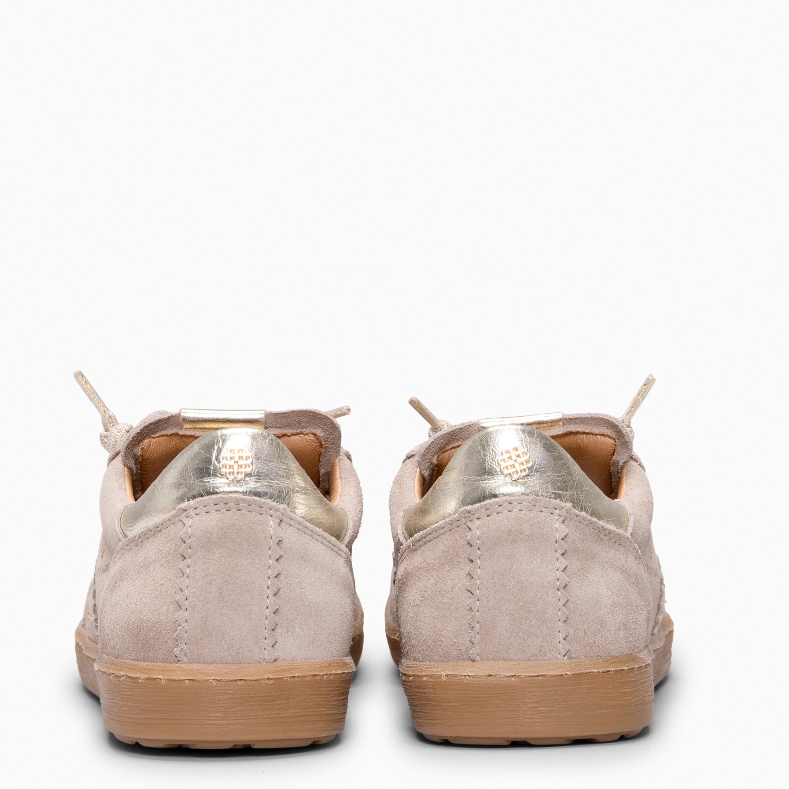 STÜDIO 01 - WHITE WITH STUDS Sneakers