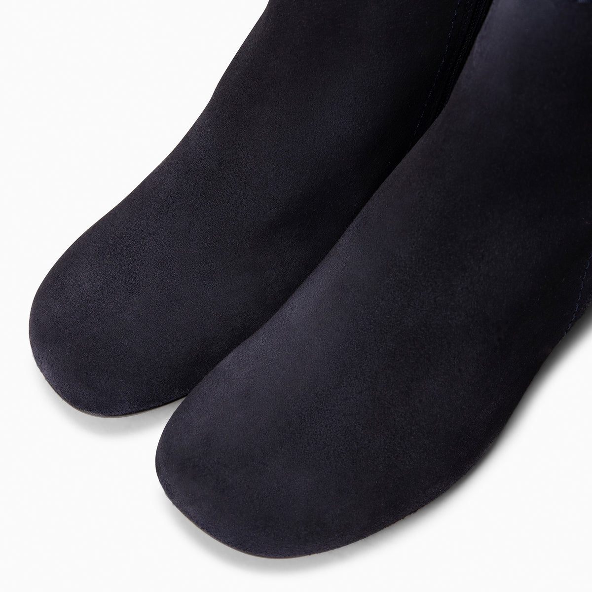 COLMAR - NAVY Elegant leather ankle boots