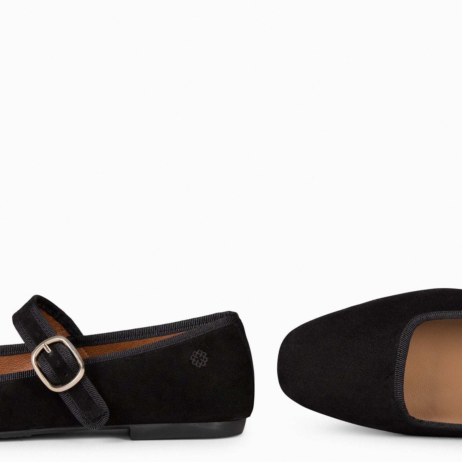 CLARA - Merceditas con puntera cuadrada en NEGRO